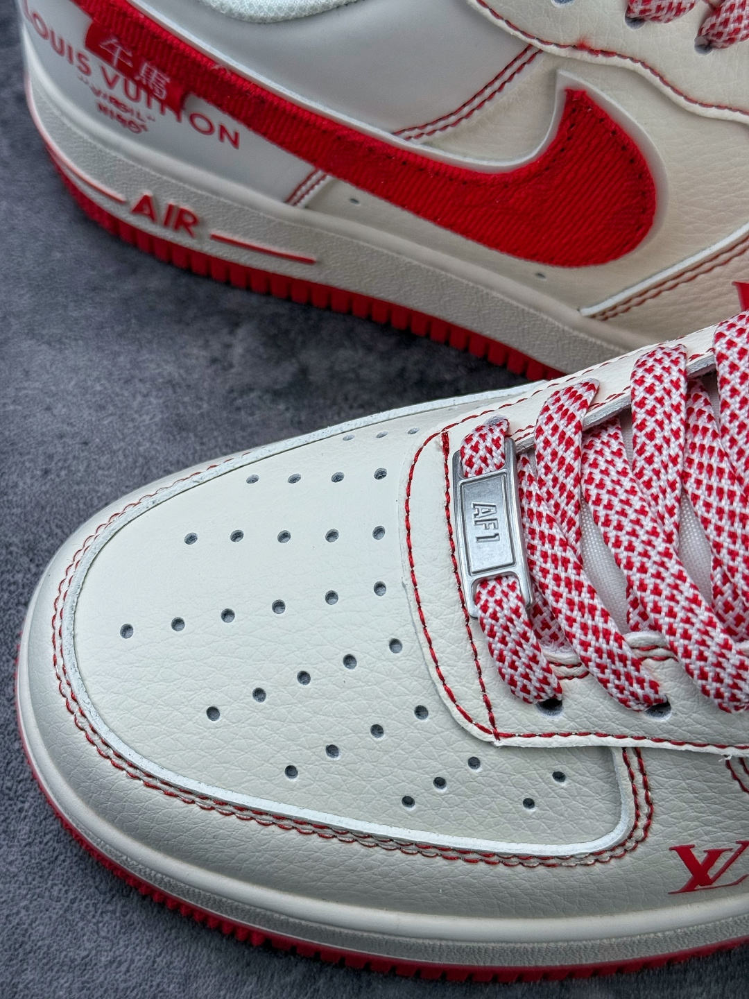 Nike Air Force 1 Low 07 x Louis Vuitton 白红满天星 SM6668-129