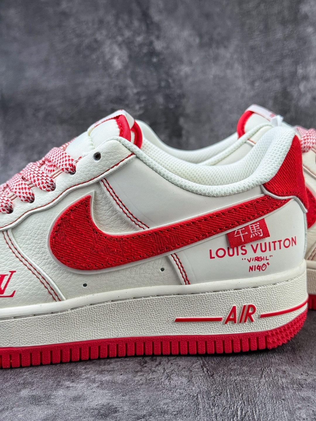 Nike Air Force 1 Low 07 x Louis Vuitton 白红满天星 SM6668-129