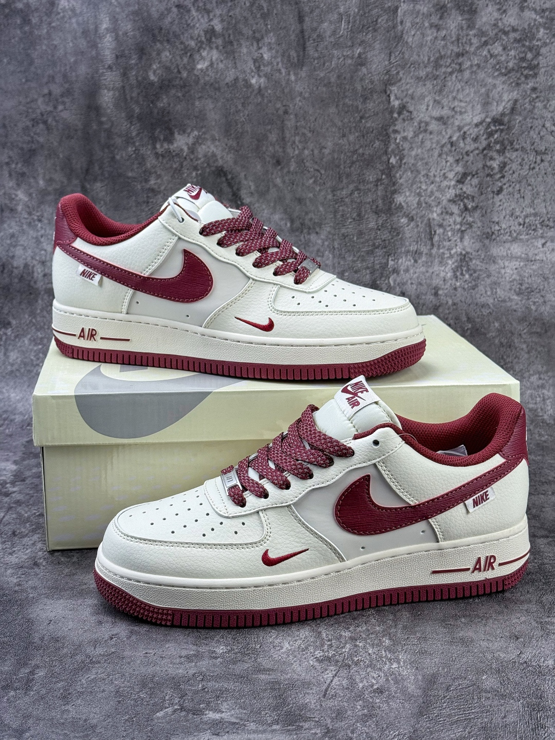 Nike Air Force 1 Low 07 x Louis Vuitton 白红小勾满天星 SM6668-126