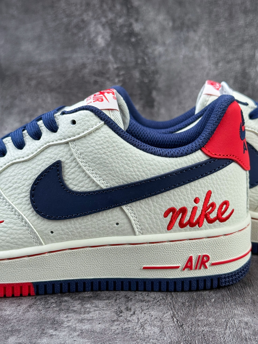 Nike Air Force 1 Low 07 马年限定 白蓝红小勾 NH0601-544