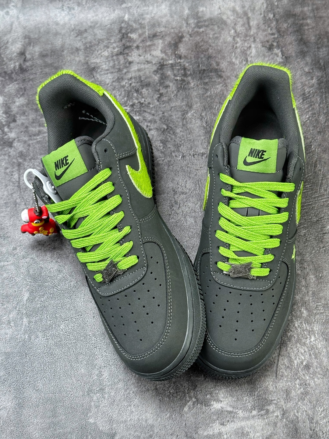 Nike Air Force 1 Low 07 x Louis Vuitton 马年限定 灰绿 XY9025-001
