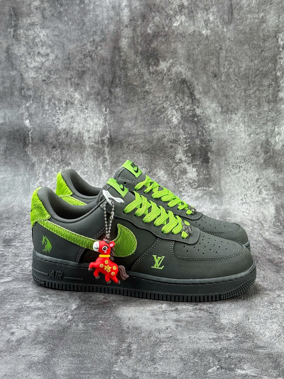 Nike Air Force 1 Low 07 x Louis Vuitton 马年限定 灰绿 XY9025-001