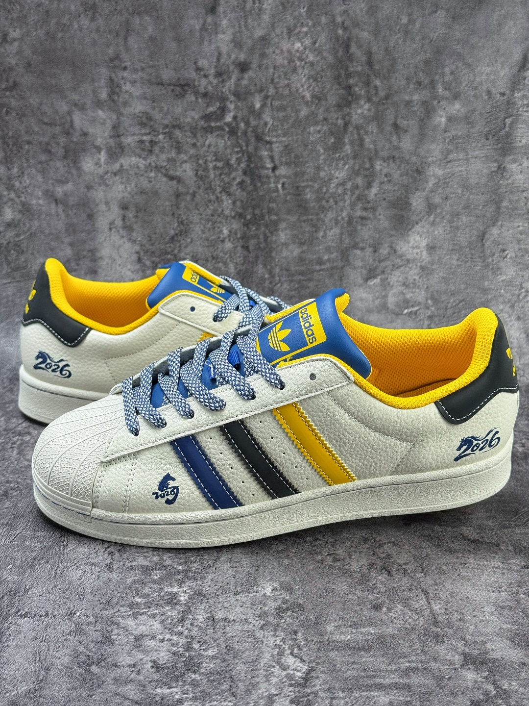 AD Originals Superstar 马年限定 白蓝 SD6830
