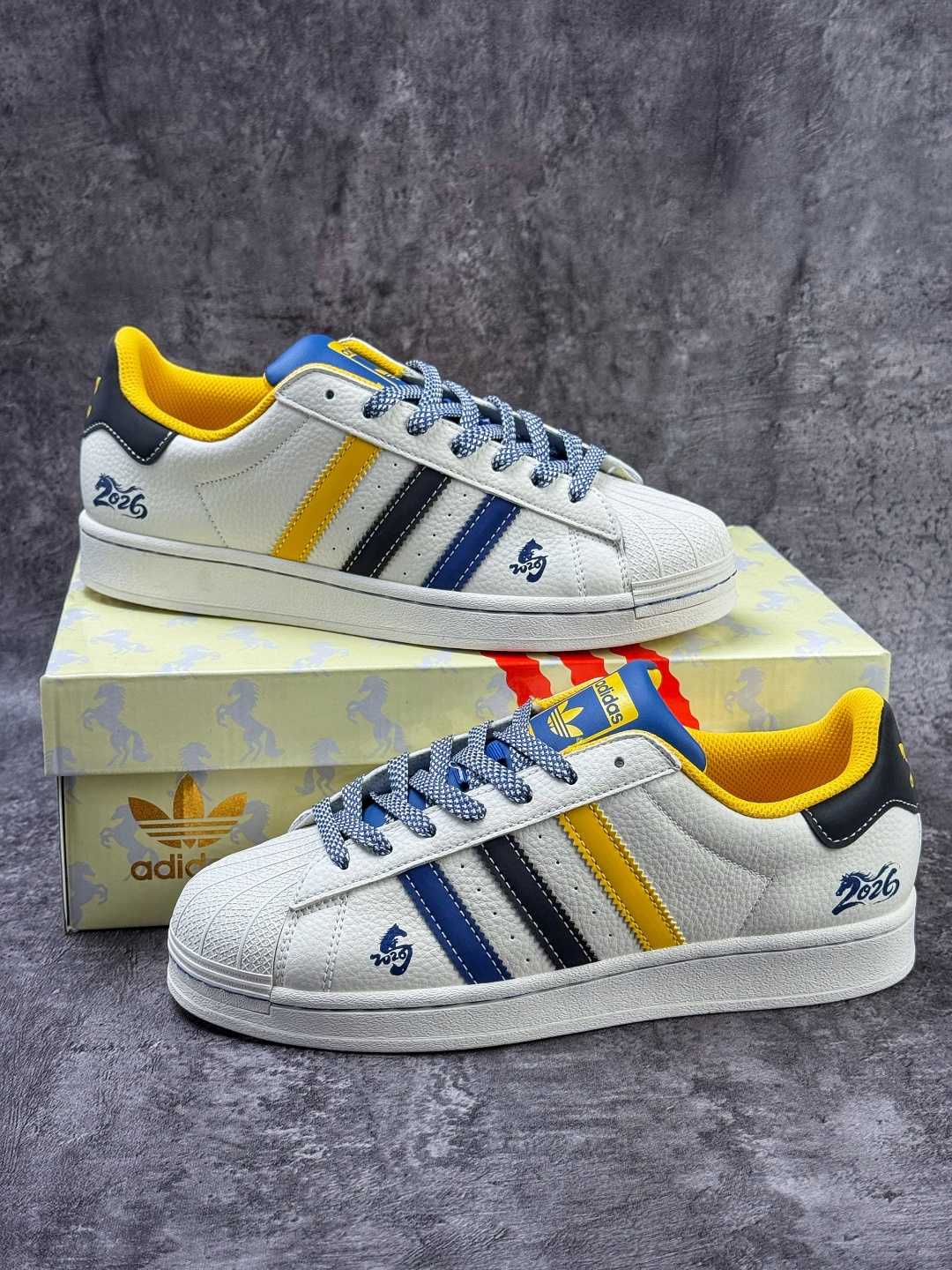AD Originals Superstar 马年限定 白蓝 SD6830