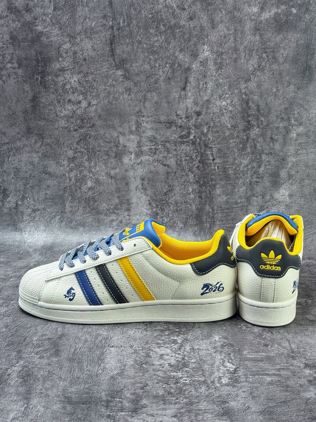 AD Originals Superstar 马年限定 白蓝 SD6830