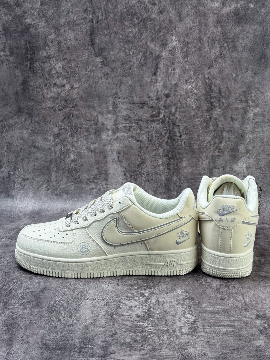 Nike Air Force 1 Low 07 x Stussy 白灰小勾 CS5288-057