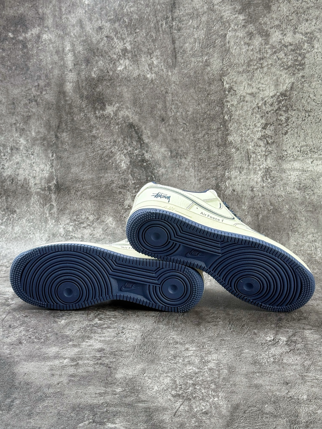 Nike Air Force 1 Low 07 x Stussy 白蓝小勾满天星 MM3399-806