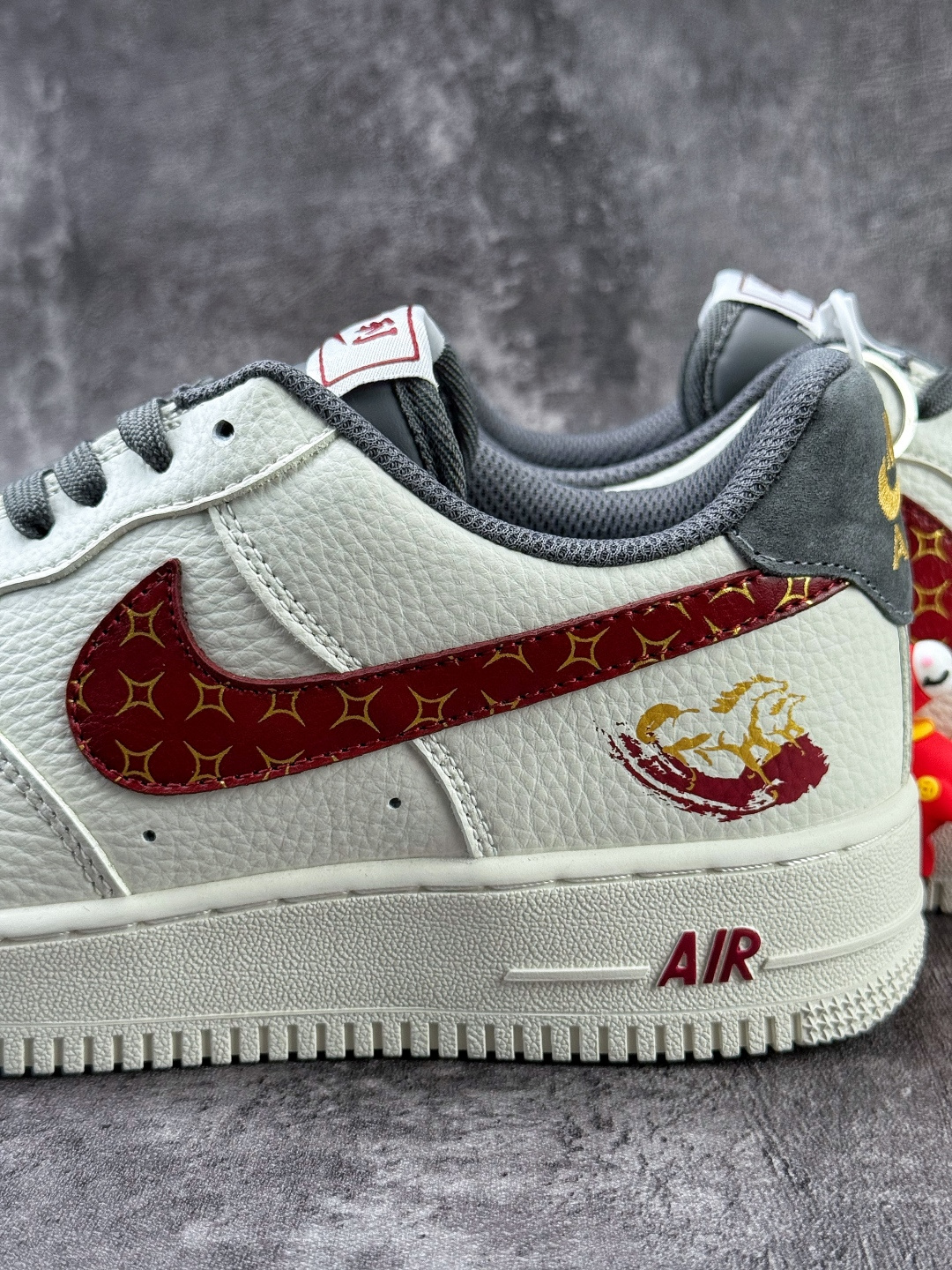 Nike Air Force 1 Low 07 马年限定 白灰红小勾 NH0601-507
