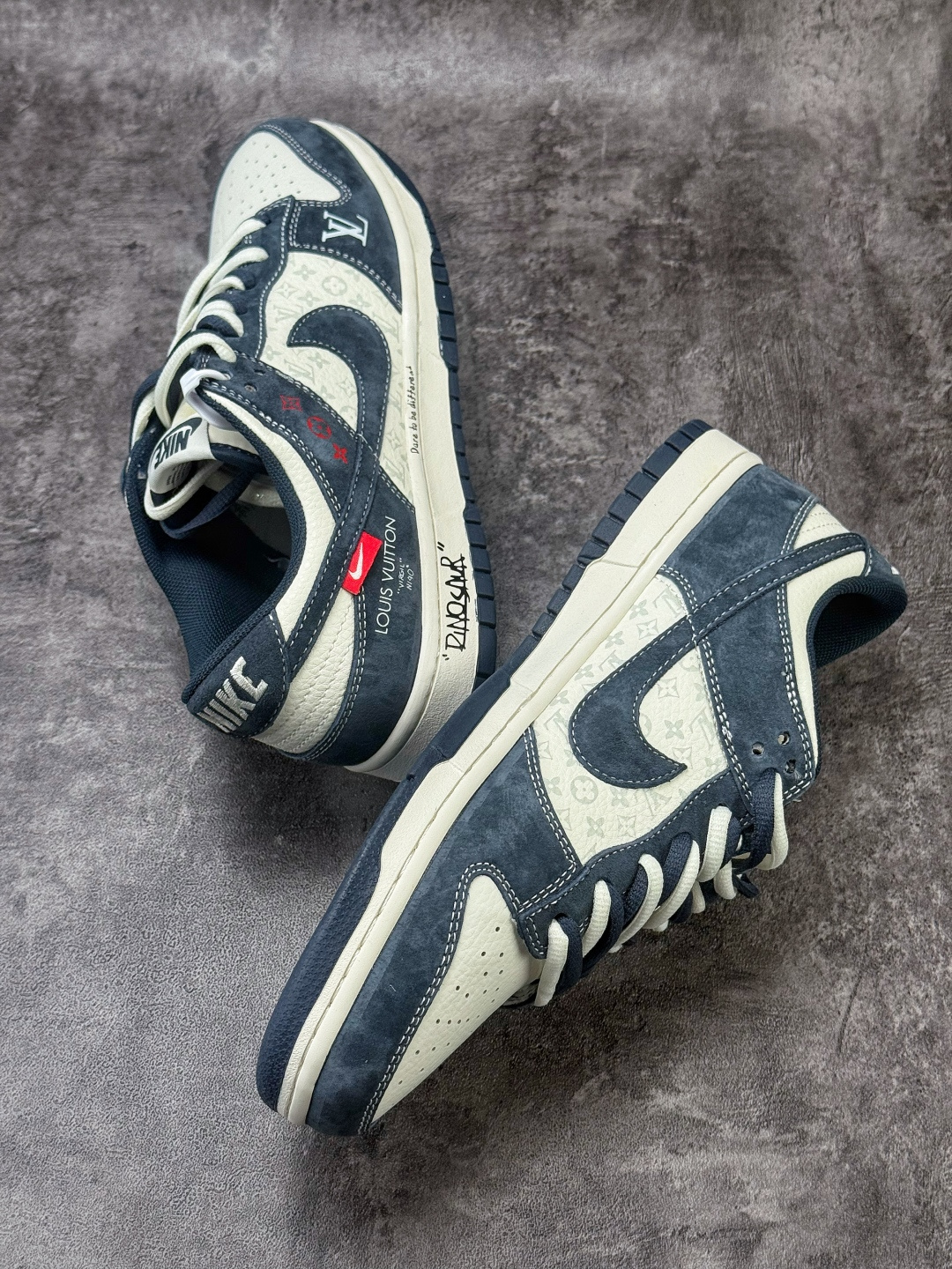 Nike SB Dunk Low x Louis Vuitton 灰白 KG6699-F26