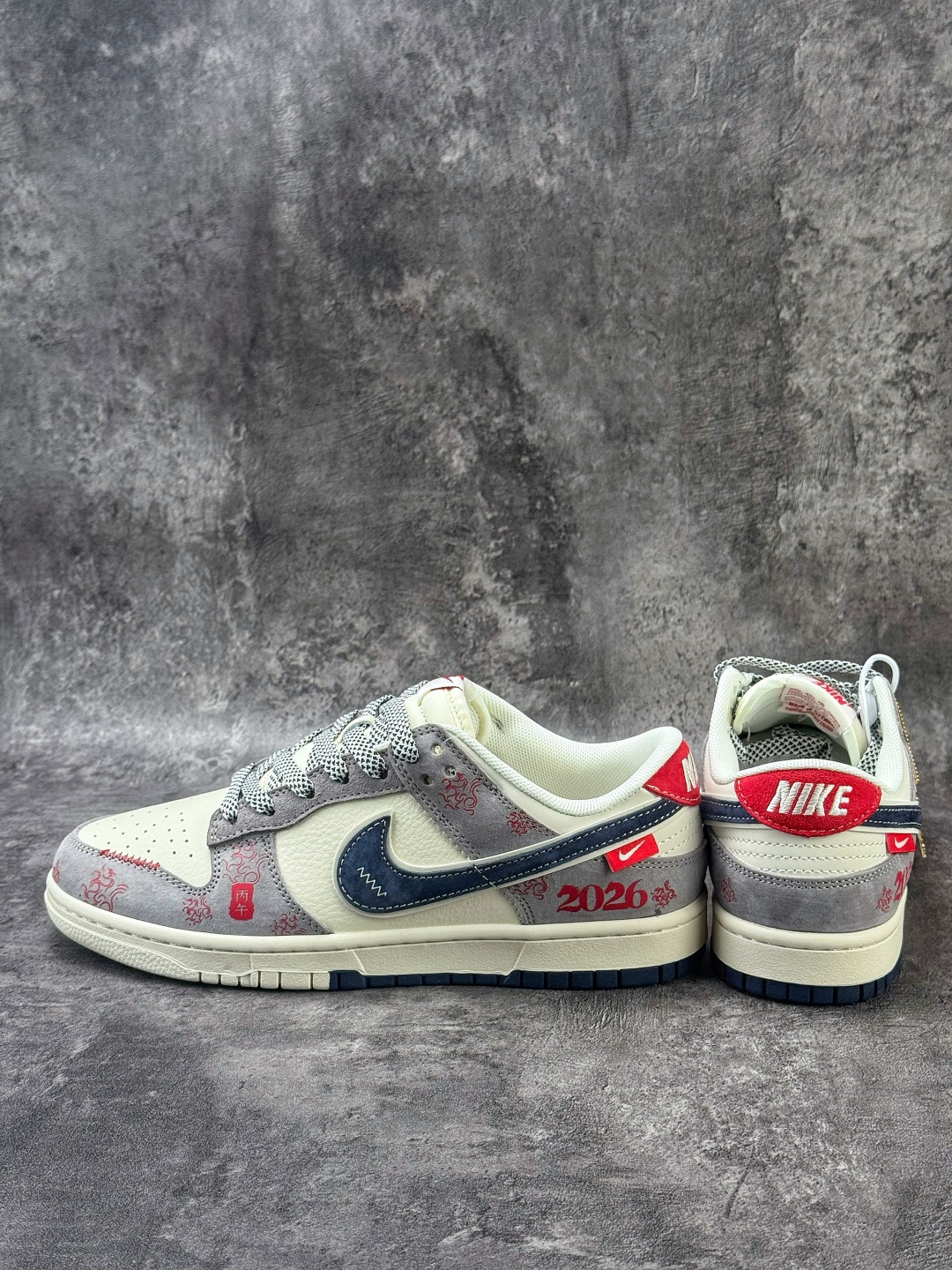 Nike SB Dunk Low 马年限定 灰白蓝满天星 YX5066-402