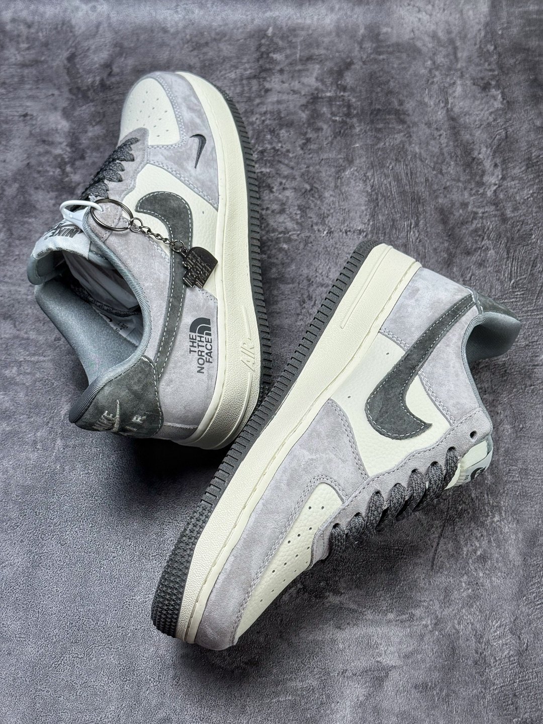 Nike Air Force 1 Low 07 x The North Face 灰白小勾 KL1688 005XK Size：36 36.5 37.5 38 38.5 39 40 40.5 41 42 42.5 43 44 44.5 45
