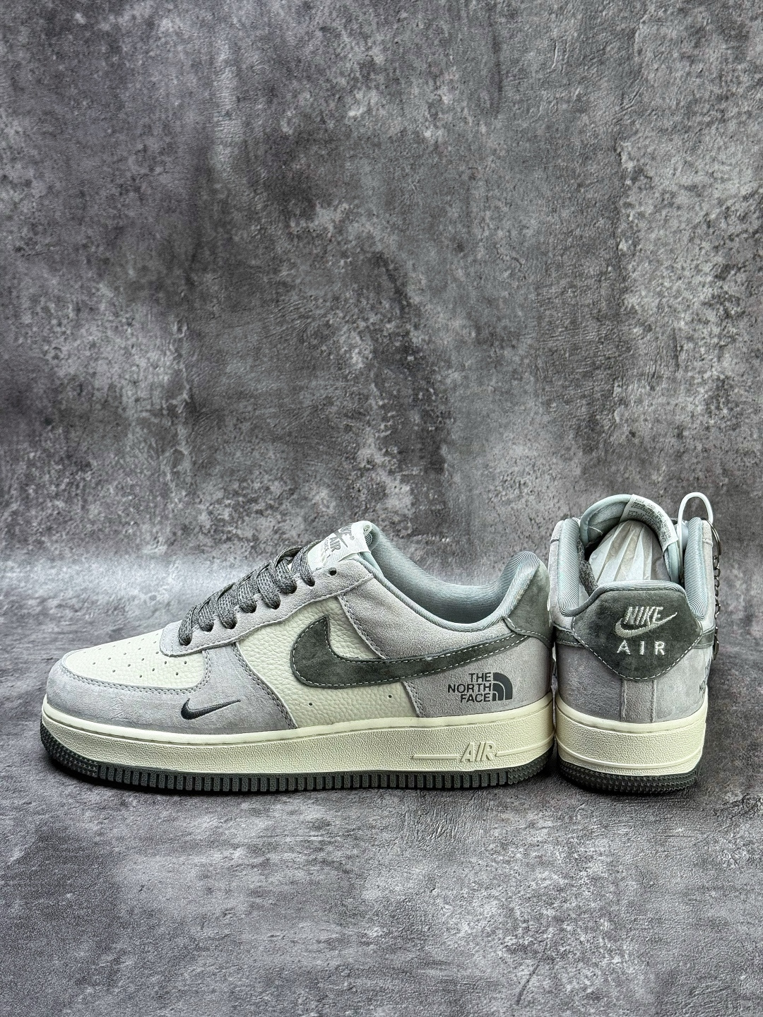 Nike Air Force 1 Low 07 x The North Face 灰白小勾 KL1688 005XK Size：36 36.5 37.5 38 38.5 39 40 40.5 41 42 42.5 43 44 44.5 45