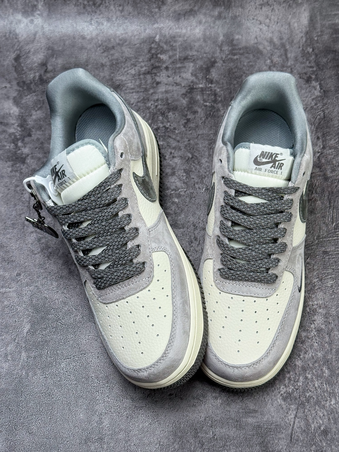Nike Air Force 1 Low 07 x The North Face 灰白小勾 KL1688 005XK Size：36 36.5 37.5 38 38.5 39 40 40.5 41 42 42.5 43 44 44.5 45