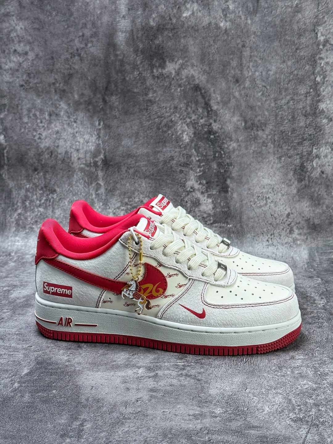 Nike Air Force 1 Low 07 马年限定 x Superme 灰白红小勾 JP2026-133
