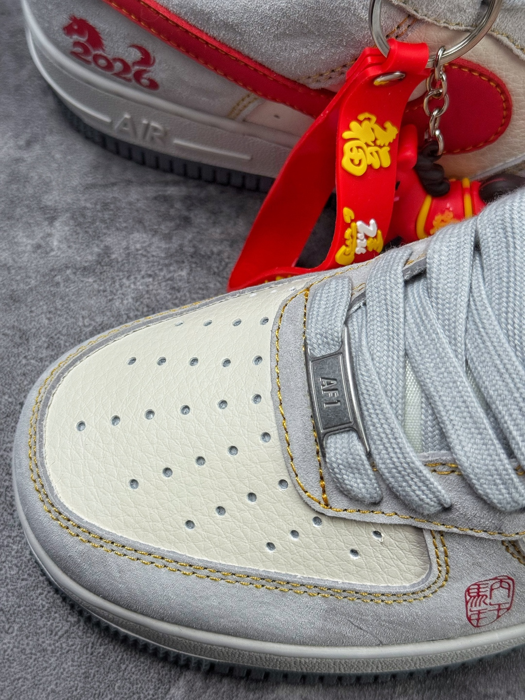 Nike Air Force 1 Low 07 马年限定 灰白红 HT5088-631
