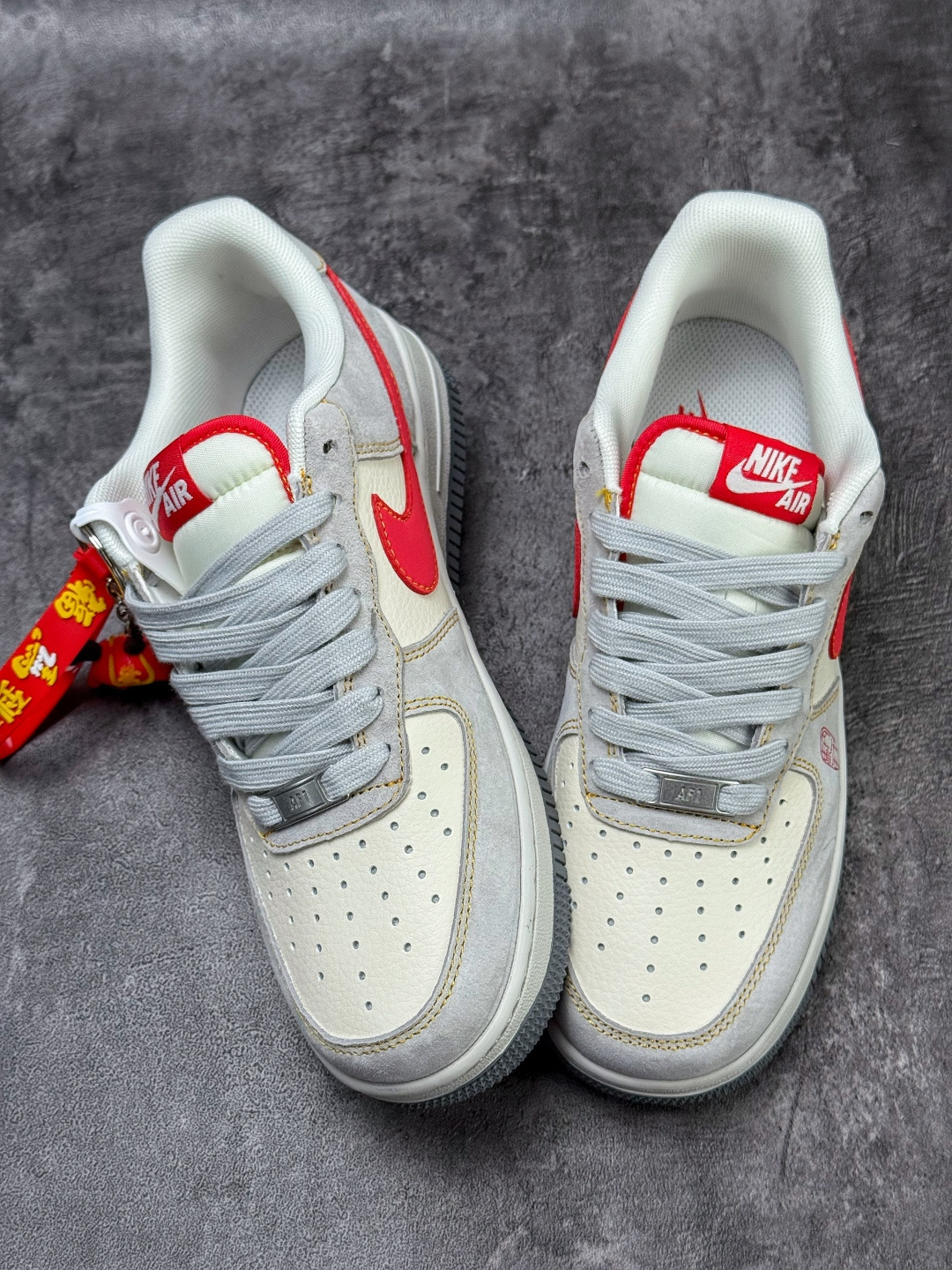 Nike Air Force 1 Low 07 马年限定 灰白红 HT5088-631