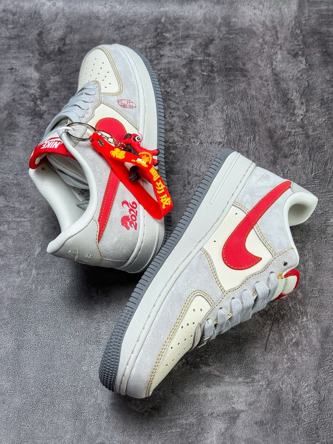 Nike Air Force 1 Low 07 马年限定 灰白红 HT5088-631