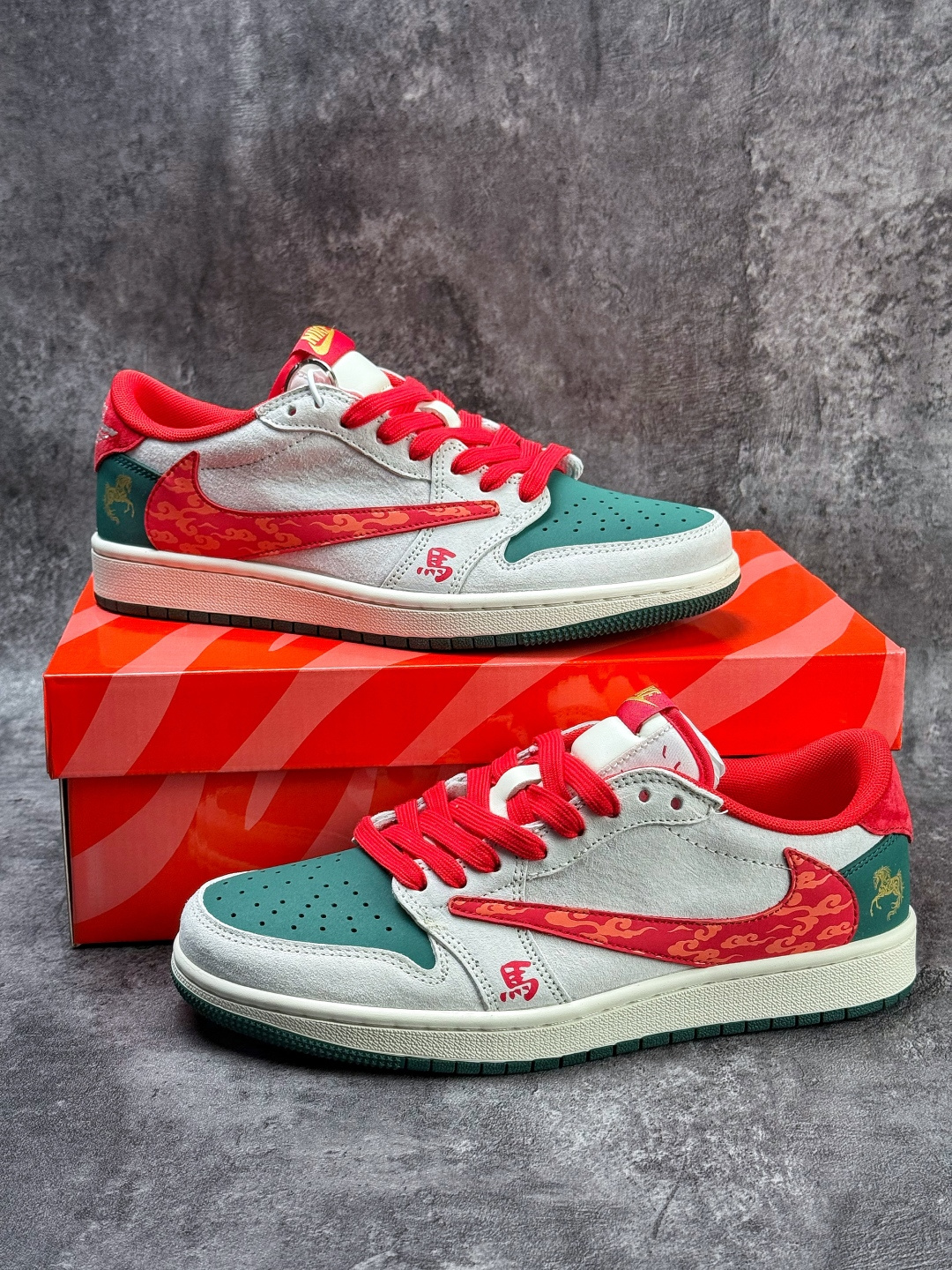 Travis Scott x Nike Air Jordan 1 Low 马年限定 Air Jordan 1 Low 反转灰绿红倒钩 LX1988-801-莆田鞋,莆田鞋货源,高仿鞋,高仿鞋货源,安福档口,莆田高仿鞋,莆田鞋批发,高仿鞋批发,莆田高仿运动鞋,高仿运动鞋,莆田运动鞋 Travis Scott x Nike Air Jordan 1 Low 马年限定 Air Jordan 1 Low 反转灰绿红倒钩 LX1988-801