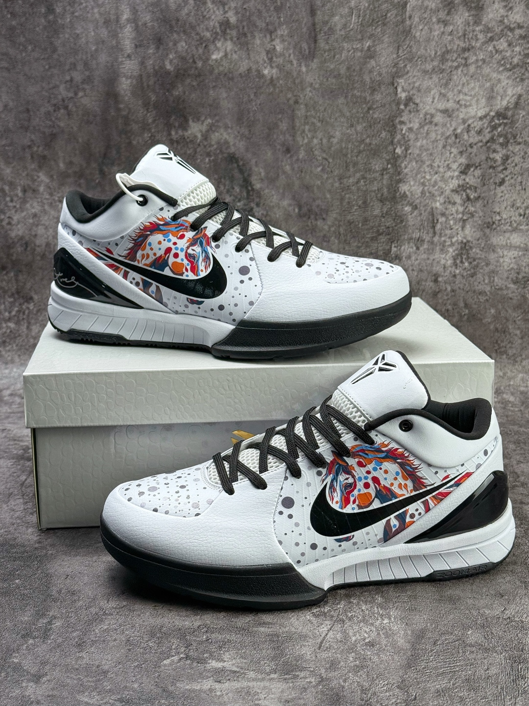 Nike Zoom Kobe 4 科比4代篮球鞋 马年限定 复刻防滑耐磨减震舒适轻便篮球鞋 AV6339-105