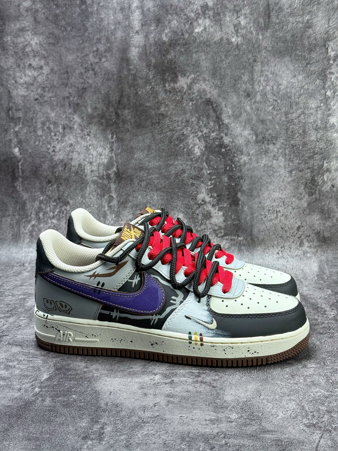 Nike Air Force 1 Low 07 黑白灰小勾 LJ8822-121