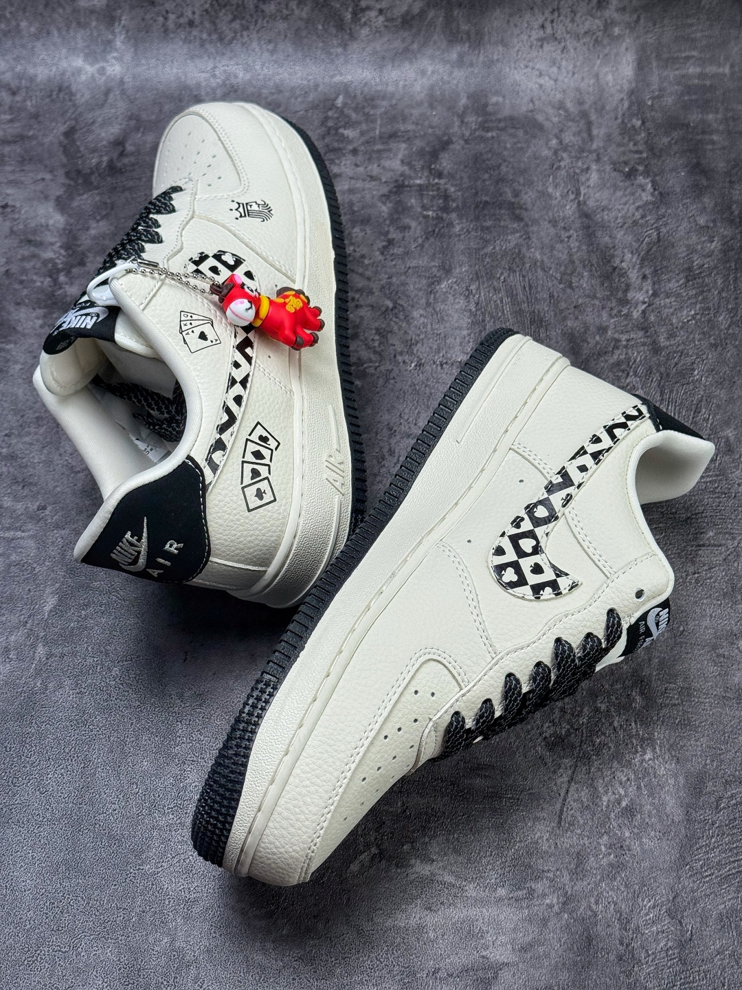 Nike Air Force 1 Low 07 马年限定 扑克 白黑满天星 KJ1688-026