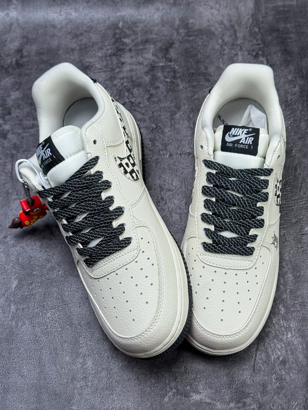 Nike Air Force 1 Low 07 马年限定 扑克 白黑满天星 KJ1688-026