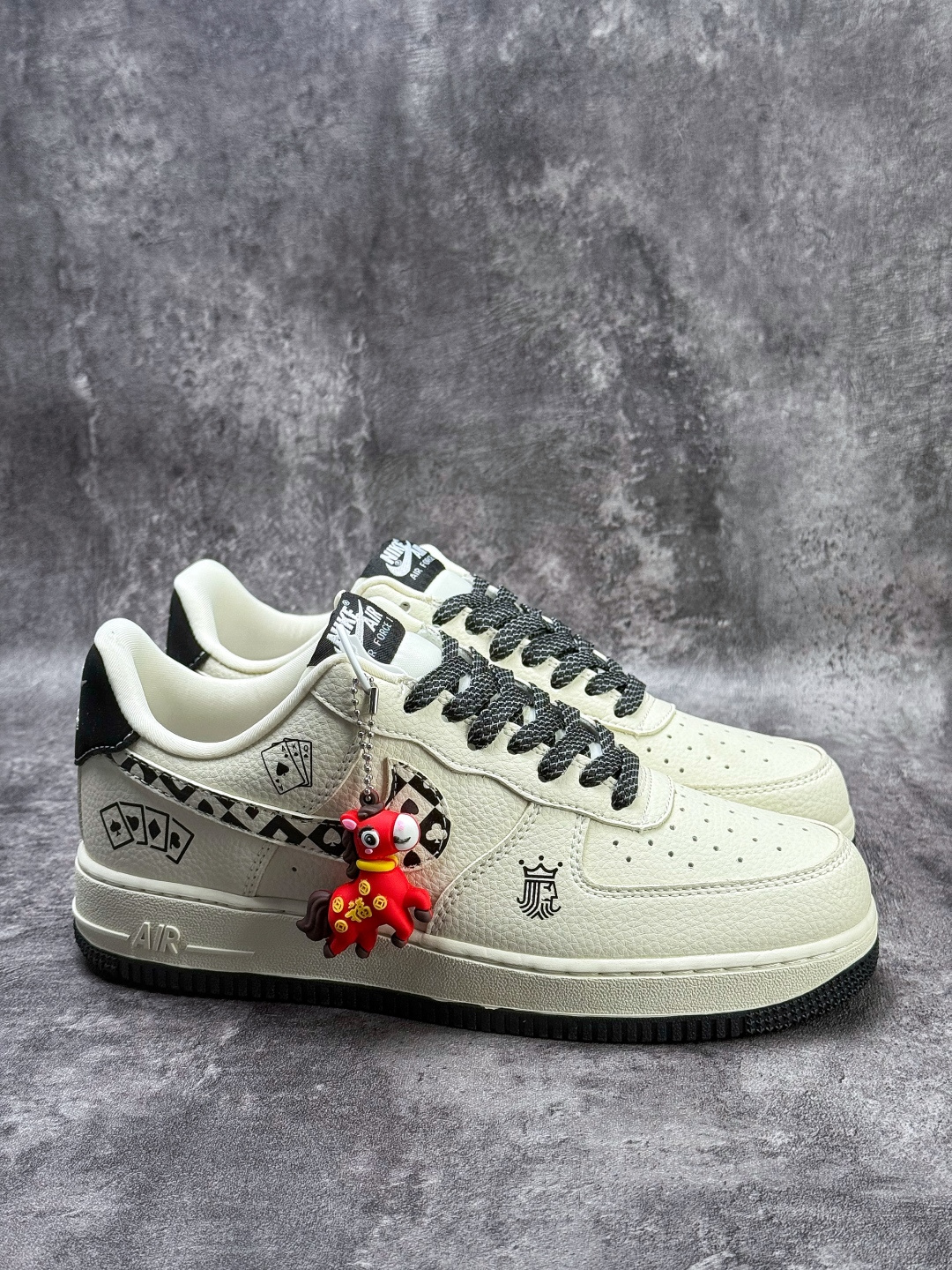 Nike Air Force 1 Low 07 马年限定 扑克 白黑满天星 KJ1688-026