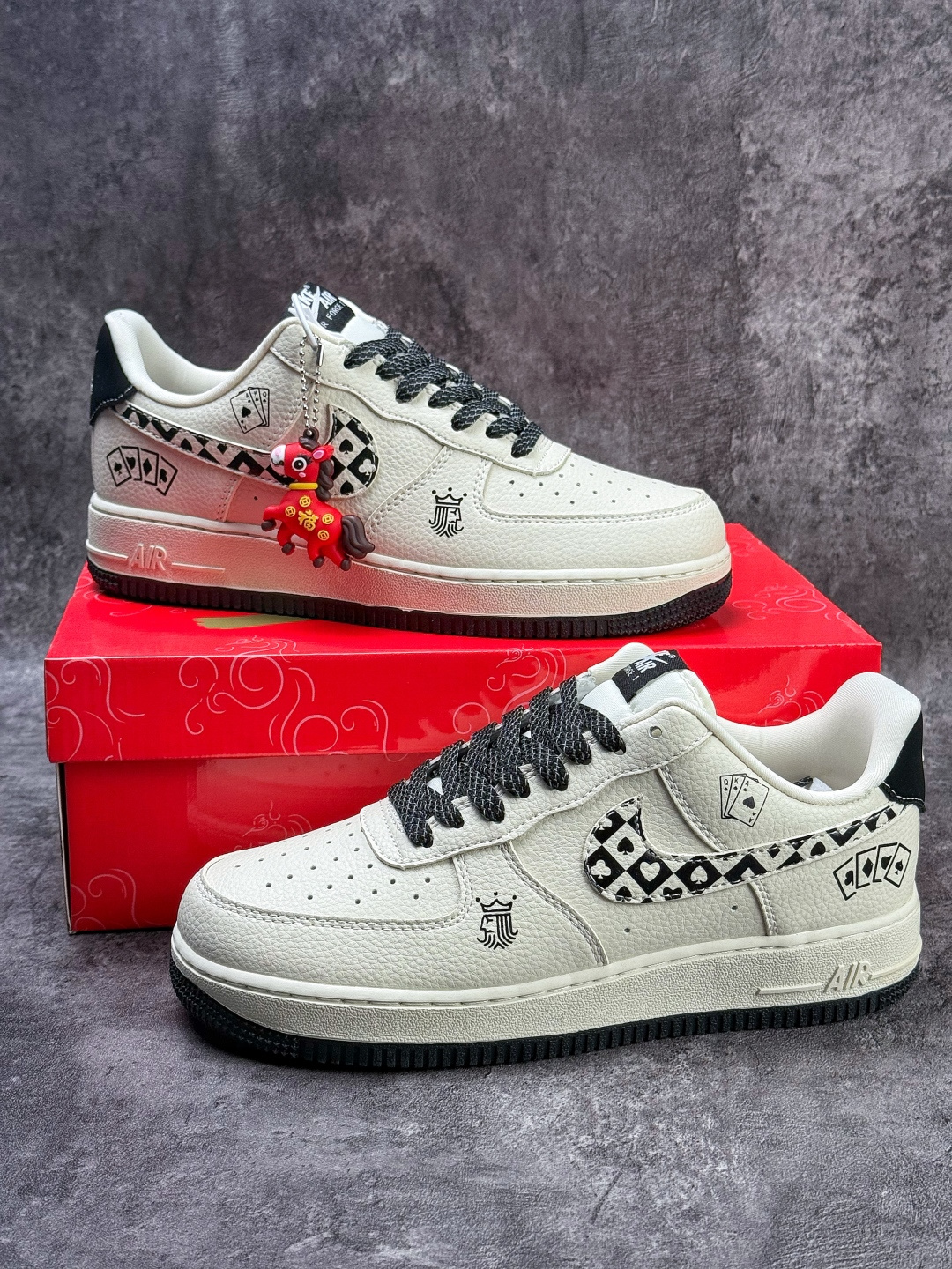 Nike Air Force 1 Low 07 马年限定 扑克 白黑满天星 KJ1688-026