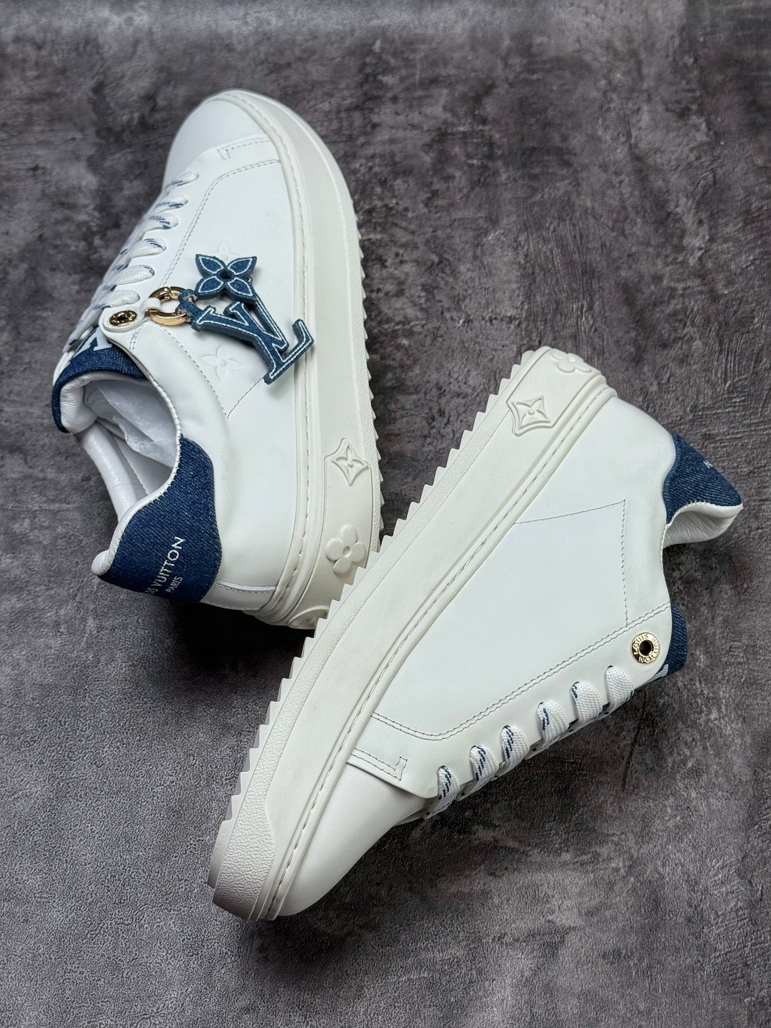 广奢高端货Louis Vuitton New Arrival 系列 LV Time Out 情侣小白鞋