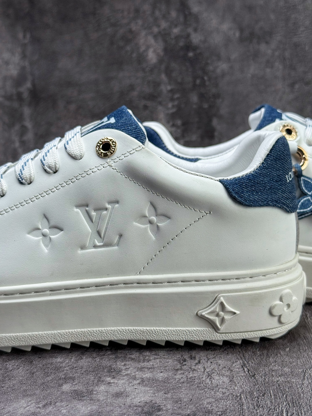 广奢高端货Louis Vuitton New Arrival 系列 LV Time Out 情侣小白鞋
