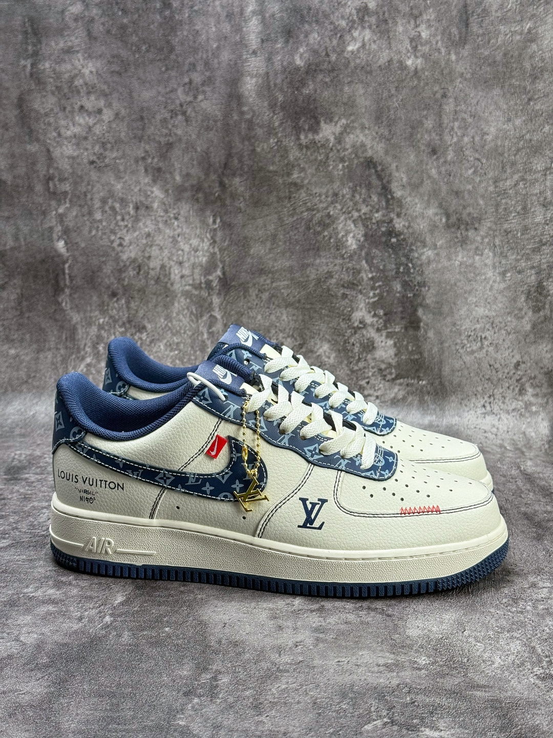 Nike Air Force 1 Low 07 x Louis Vuitton 白蓝 LV2288-003-Top High Quatity Cheap Sneakers Fashion Clothing Clothes Bags handbags Shoes of all Brand wholesale With The best Quality And Beautiful Price from China Factory Chinese suppliers wholesaler seller Nike Air Force 1 Low 07 x Louis Vuitton 白蓝 LV2288-003