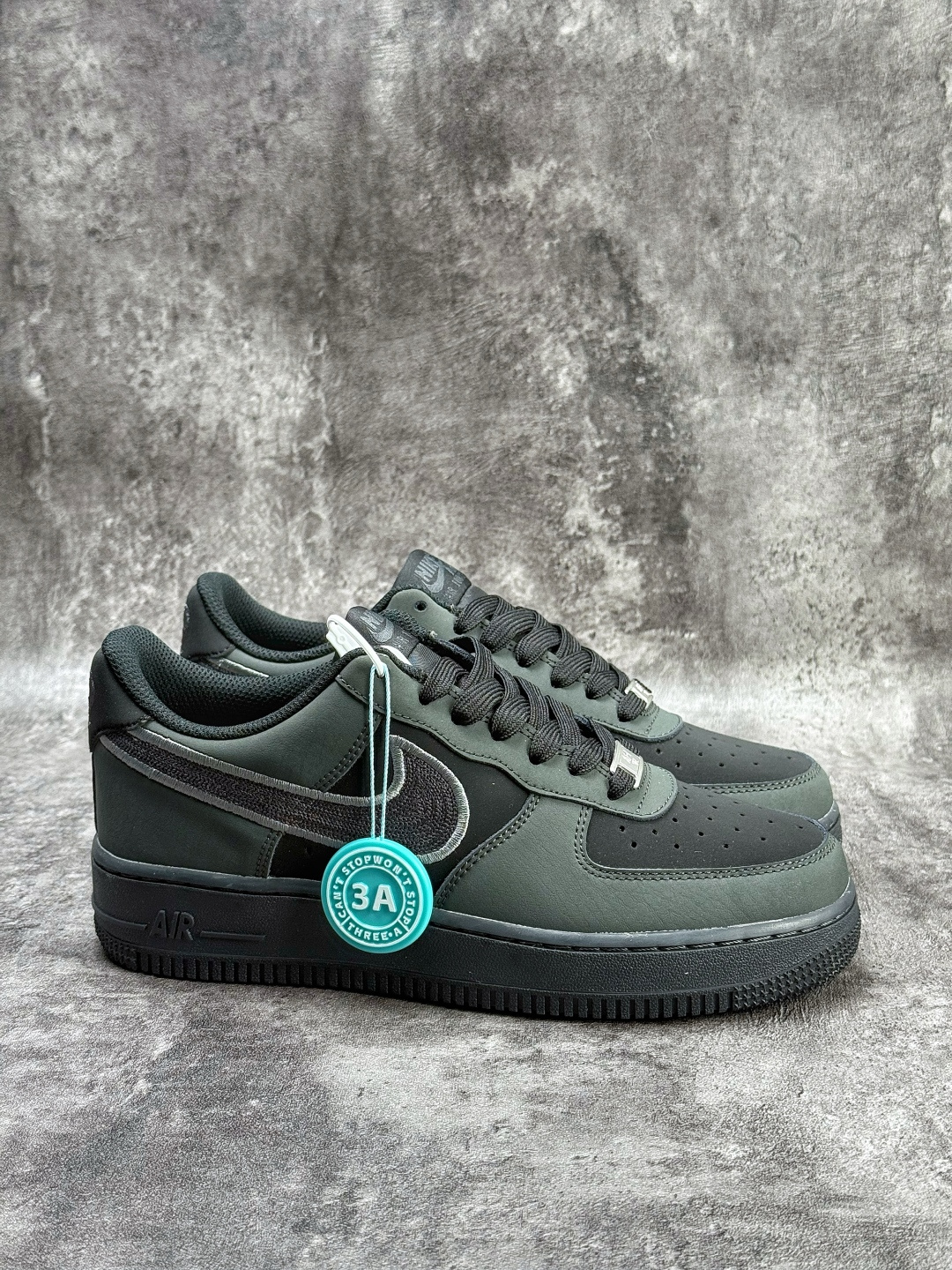Nike Air Force 1 Low 07 灰黑 IB6842-002-Top High Quatity Cheap Sneakers Fashion Clothing Clothes Bags handbags Shoes of all Brand wholesale With The best Quality And Beautiful Price from China Factory Chinese suppliers wholesaler seller Nike Air Force 1 Low 07 灰黑 IB6842-002