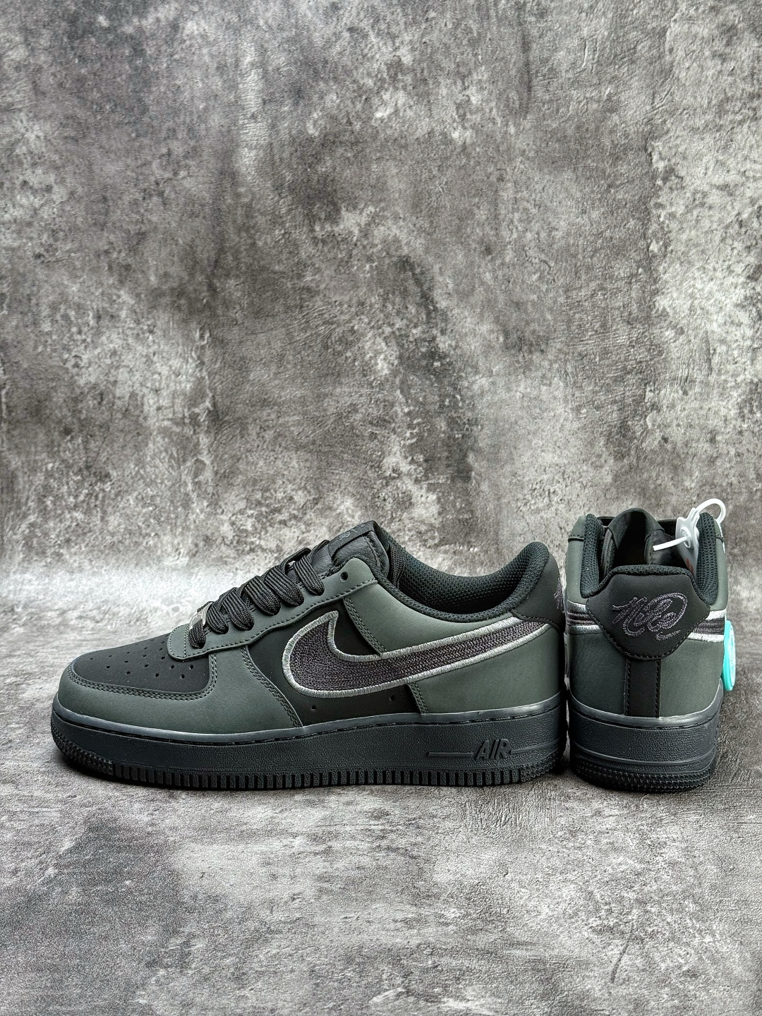 Nike Air Force 1 Low 07 灰黑 IB6842-002-Top High Quatity Cheap Sneakers Fashion Clothing Clothes Bags handbags Shoes of all Brand wholesale With The best Quality And Beautiful Price from China Factory Chinese suppliers wholesaler seller Nike Air Force 1 Low 07 灰黑 IB6842-002