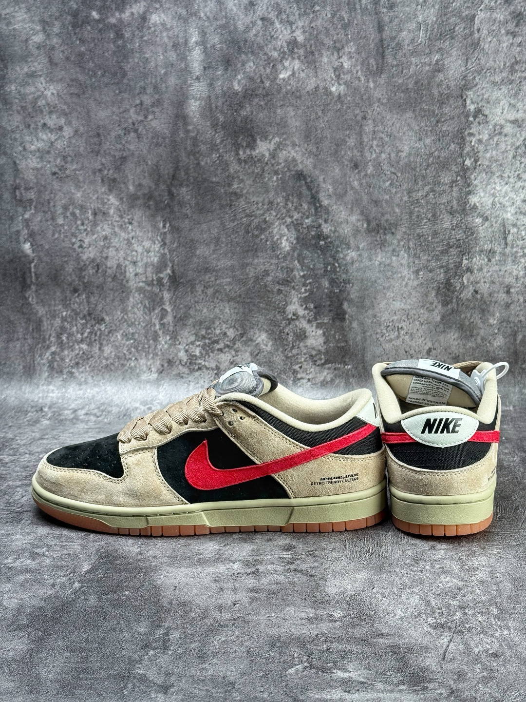 Nike SB Dunk Low PRO 黄黑红 HJ0367-200-Top High Quatity Cheap Sneakers Fashion Clothing Clothes Bags handbags Shoes of all Brand wholesale With The best Quality And Beautiful Price from China Factory Chinese suppliers wholesaler seller Nike SB Dunk Low PRO 黄黑红 HJ0367-200