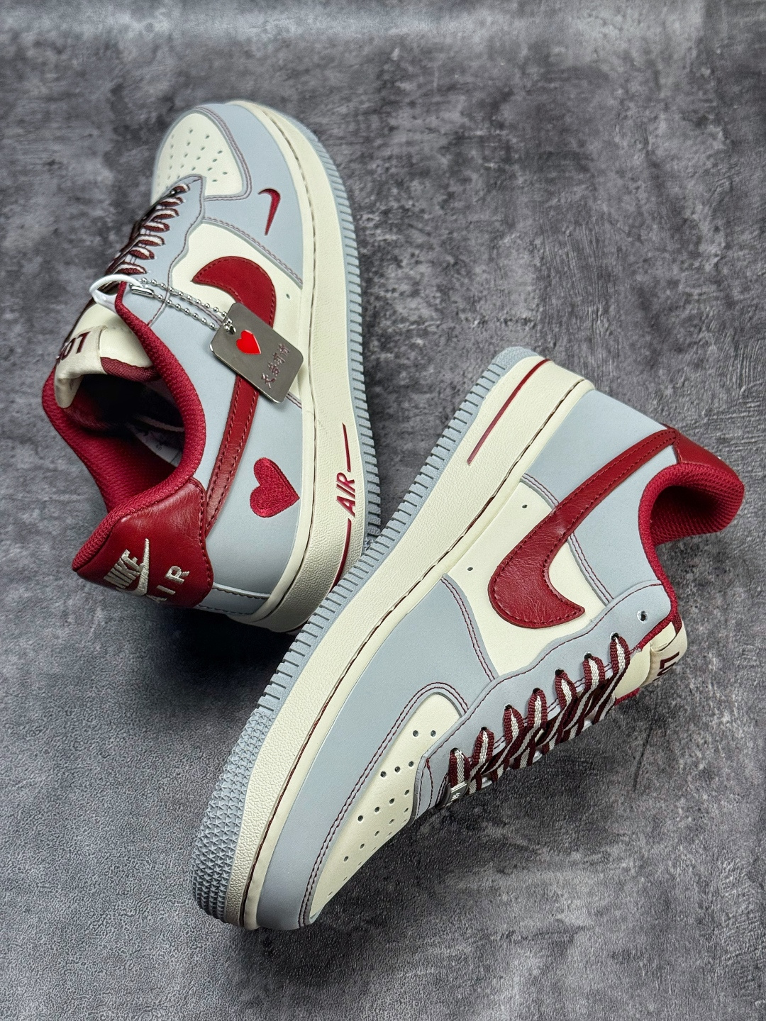 210 Nike Air Force 1 Low 07 LOVE 灰白红小勾 NH0601-540-Chinese UA Cheap High Quatity Brand Clothes Bags handbags Sneakers wholesale wholesaler seller from China Factory suppliers Fashion Clothing Shoes best Quality Beautiful Price 210 Nike Air Force 1 Low 07 LOVE 灰白红小勾 NH0601-540