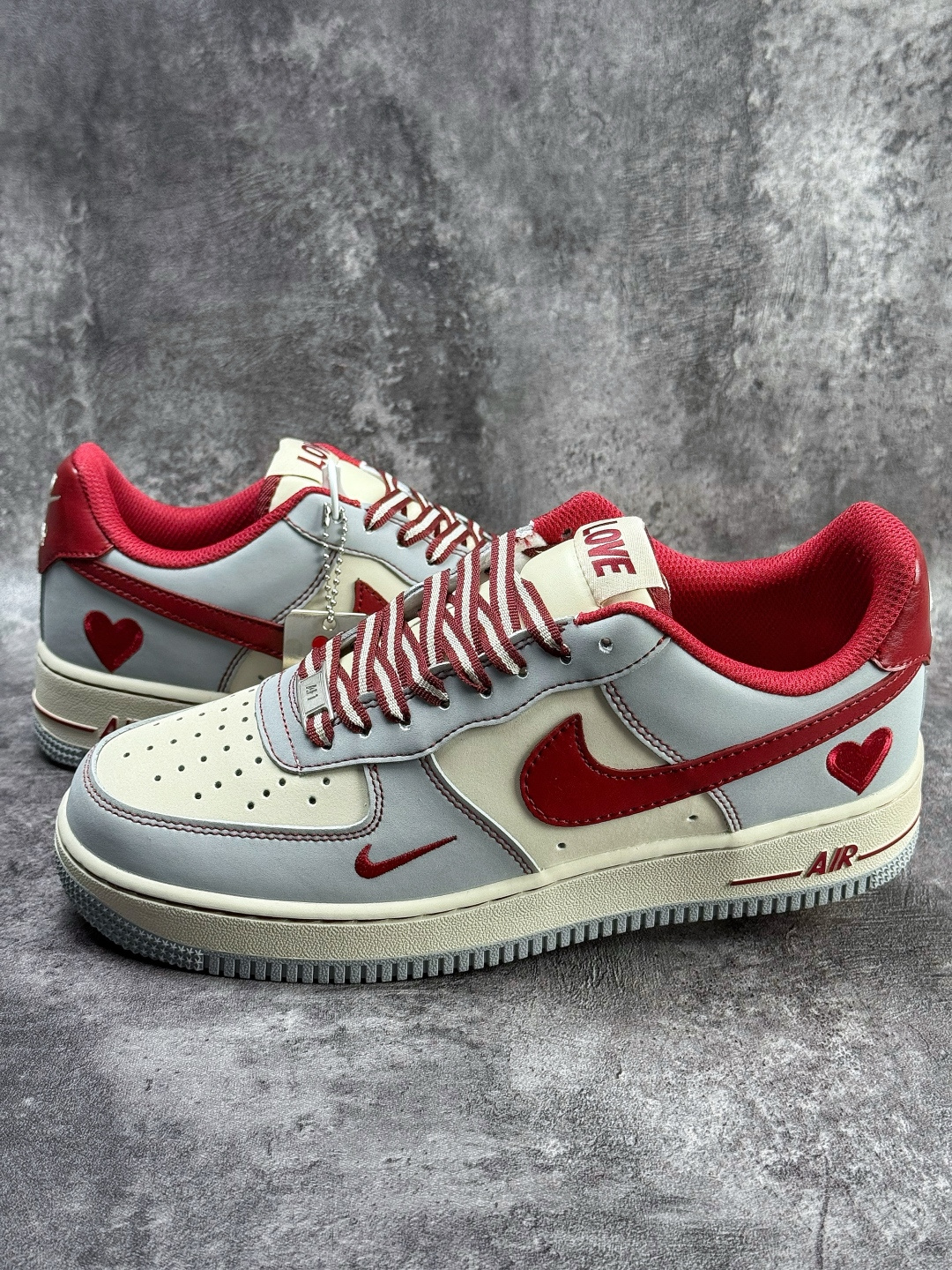 210 Nike Air Force 1 Low 07 LOVE 灰白红小勾 NH0601-540-Chinese UA Cheap High Quatity Brand Clothes Bags handbags Sneakers wholesale wholesaler seller from China Factory suppliers Fashion Clothing Shoes best Quality Beautiful Price 210 Nike Air Force 1 Low 07 LOVE 灰白红小勾 NH0601-540