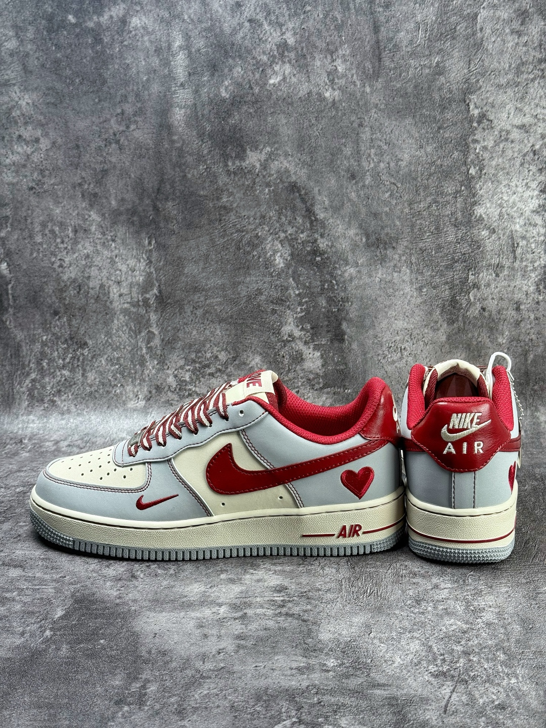 210 Nike Air Force 1 Low 07 LOVE 灰白红小勾 NH0601-540-Chinese UA Cheap High Quatity Brand Clothes Bags handbags Sneakers wholesale wholesaler seller from China Factory suppliers Fashion Clothing Shoes best Quality Beautiful Price 210 Nike Air Force 1 Low 07 LOVE 灰白红小勾 NH0601-540