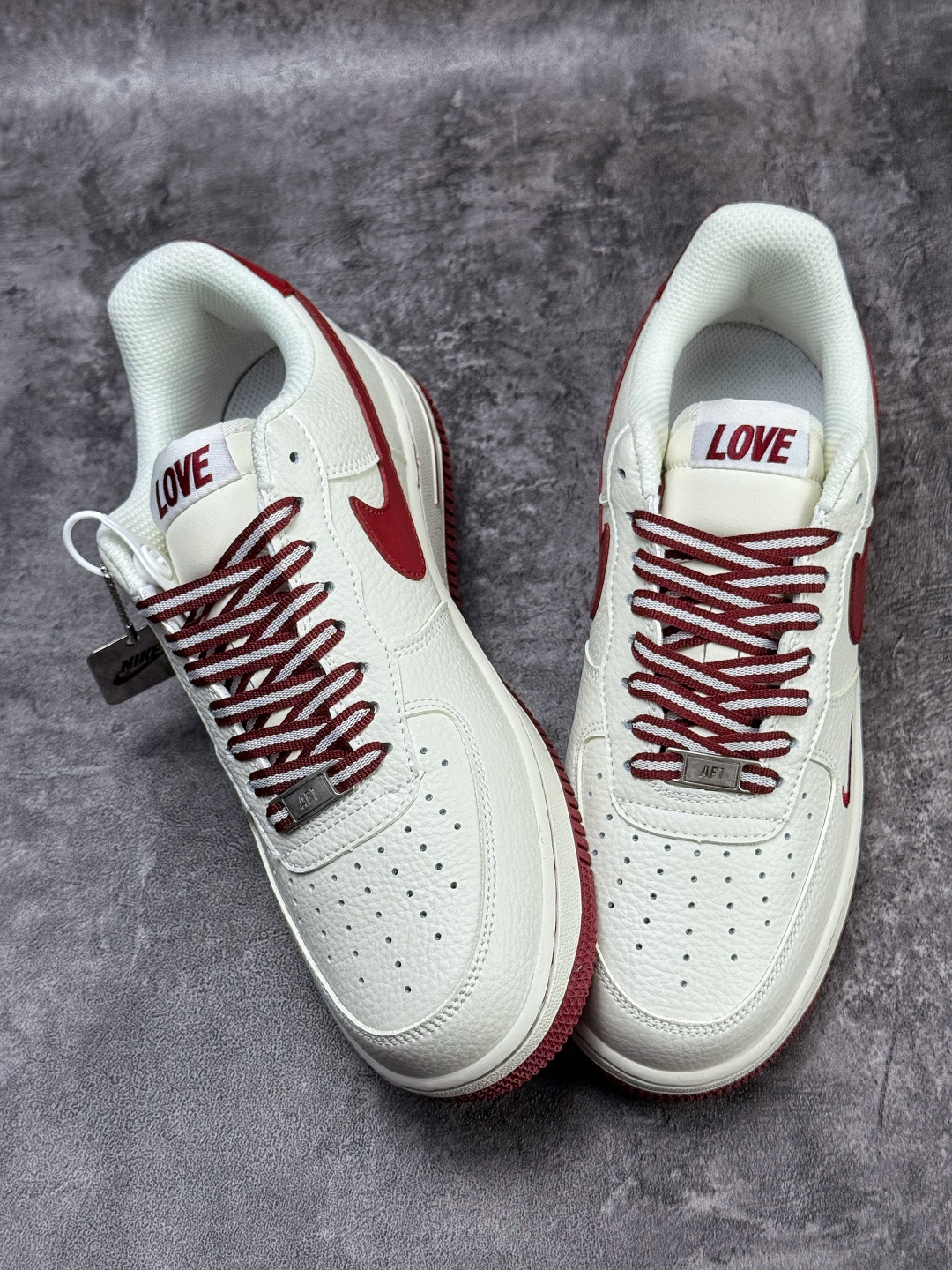 Nike Air Force 1 Low 07 LOVE 白红小勾 NH0601-539-Top High Quatity Cheap Sneakers Fashion Clothing Clothes Bags handbags Shoes of all Brand wholesale With The best Quality And Beautiful Price from China Factory Chinese suppliers wholesaler seller Nike Air Force 1 Low 07 LOVE 白红小勾 NH0601-539