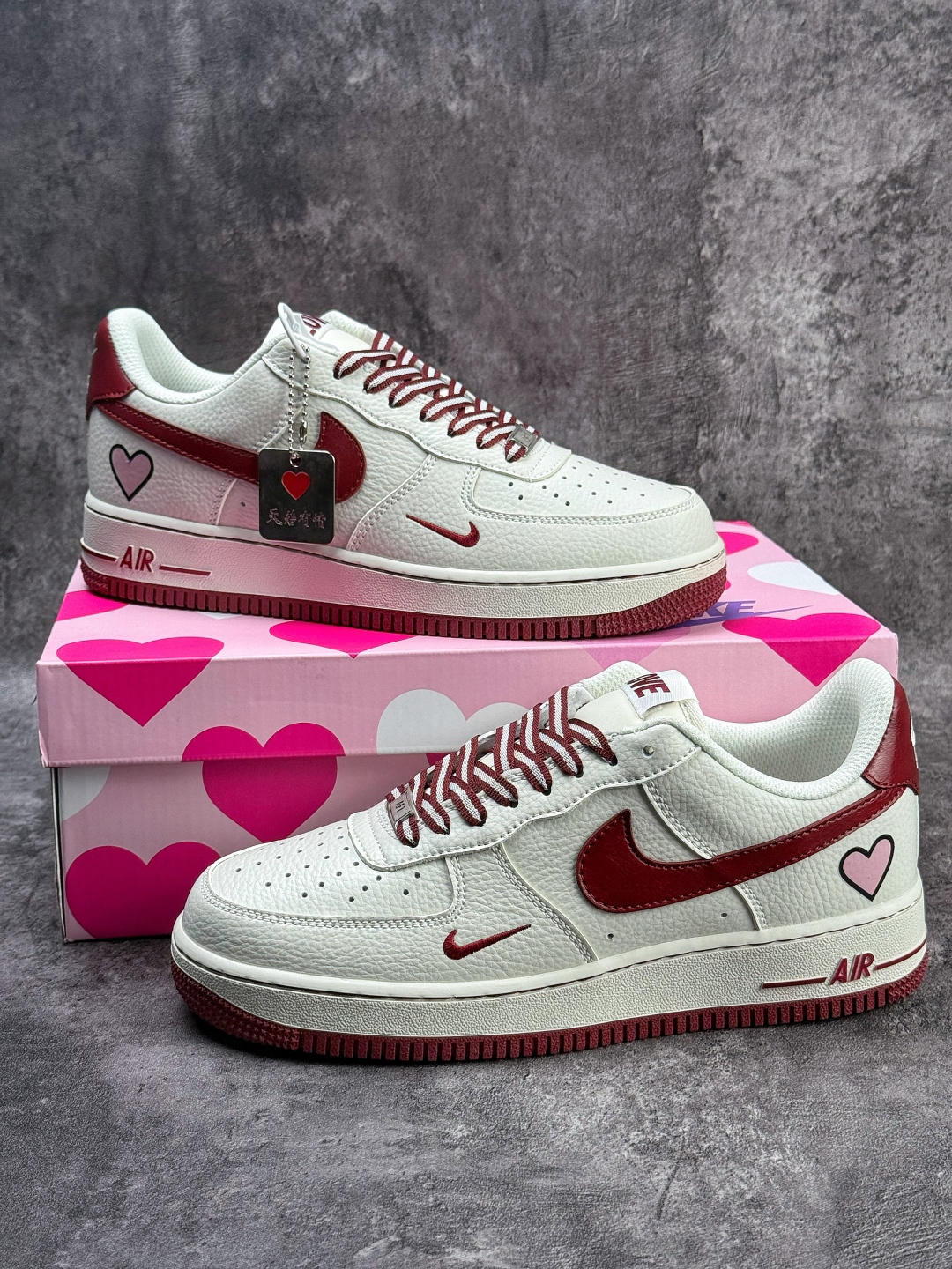 Nike Air Force 1 Low 07 LOVE 白红小勾 NH0601-539-Top High Quatity Cheap Sneakers Fashion Clothing Clothes Bags handbags Shoes of all Brand wholesale With The best Quality And Beautiful Price from China Factory Chinese suppliers wholesaler seller Nike Air Force 1 Low 07 LOVE 白红小勾 NH0601-539