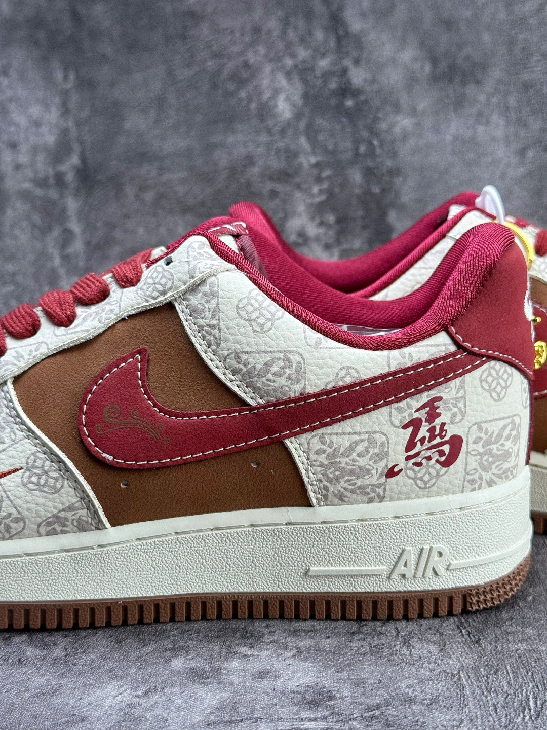 Nike Air Force 1 Low 07 马年限定 白棕红小勾 DW8806-007-Top High Quatity Cheap Sneakers Fashion Clothing Clothes Bags handbags Shoes of all Brand wholesale With The best Quality And Beautiful Price from China Factory Chinese suppliers wholesaler seller Nike Air Force 1 Low 07 马年限定 白棕红小勾 DW8806-007