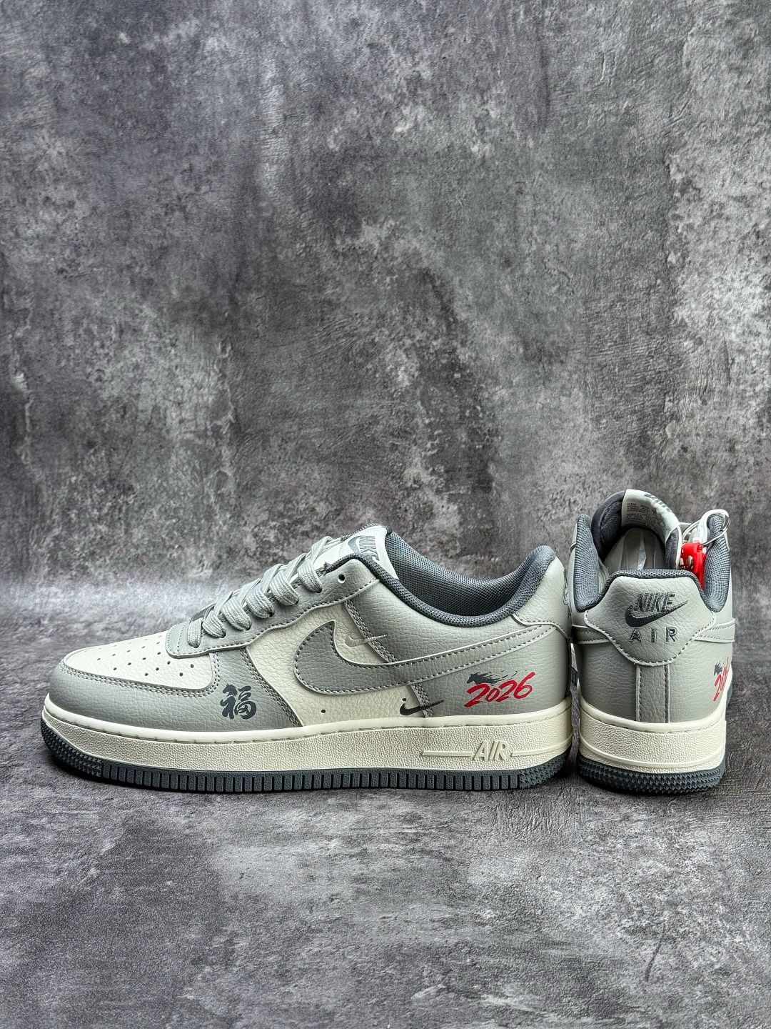 210 Nike Air Force 1 Low 07 马年限定 灰白双小勾 MZ9588-833-Chinese UA Cheap High Quatity Brand Clothes Bags handbags Sneakers wholesale wholesaler seller from China Factory suppliers Fashion Clothing Shoes best Quality Beautiful Price 210 Nike Air Force 1 Low 07 马年限定 灰白双小勾 MZ9588-833