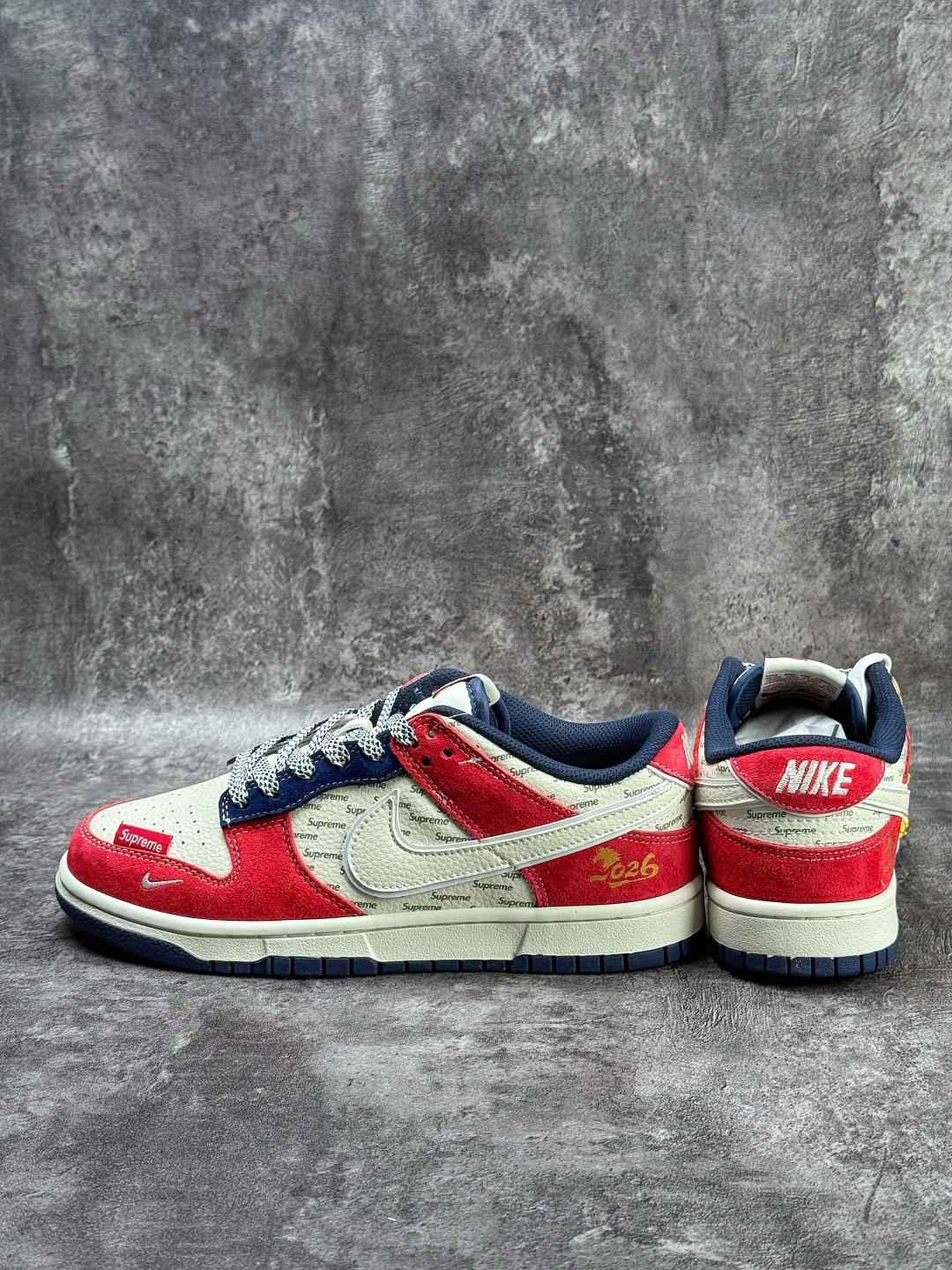 230 Nike SB Dunk Low x Superme 红白蓝小勾满天星 DN3168-026-Chinese UA Cheap High Quatity Brand Clothes Bags handbags Sneakers wholesale wholesaler seller from China Factory suppliers Fashion Clothing Shoes best Quality Beautiful Price 230 Nike SB Dunk Low x Superme 红白蓝小勾满天星 DN3168-026