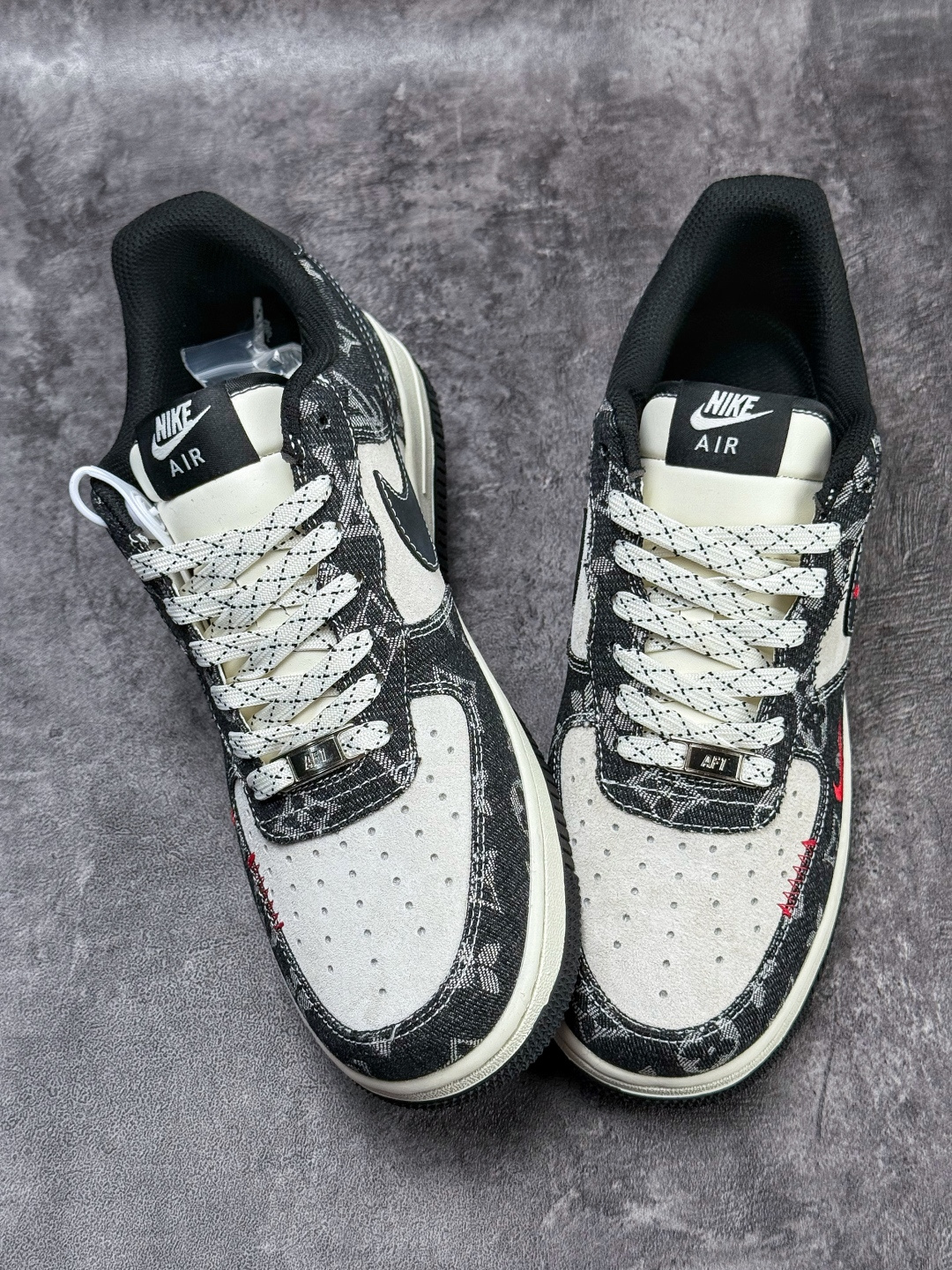Nike Air Force 1 Low 07 马年限定 黑白红小勾满天星 KG6699-F56-Top High Quatity Cheap Sneakers Fashion Clothing Clothes Bags handbags Shoes of all Brand wholesale With The best Quality And Beautiful Price from China Factory Chinese suppliers wholesaler seller Nike Air Force 1 Low 07 马年限定 黑白红小勾满天星 KG6699-F56