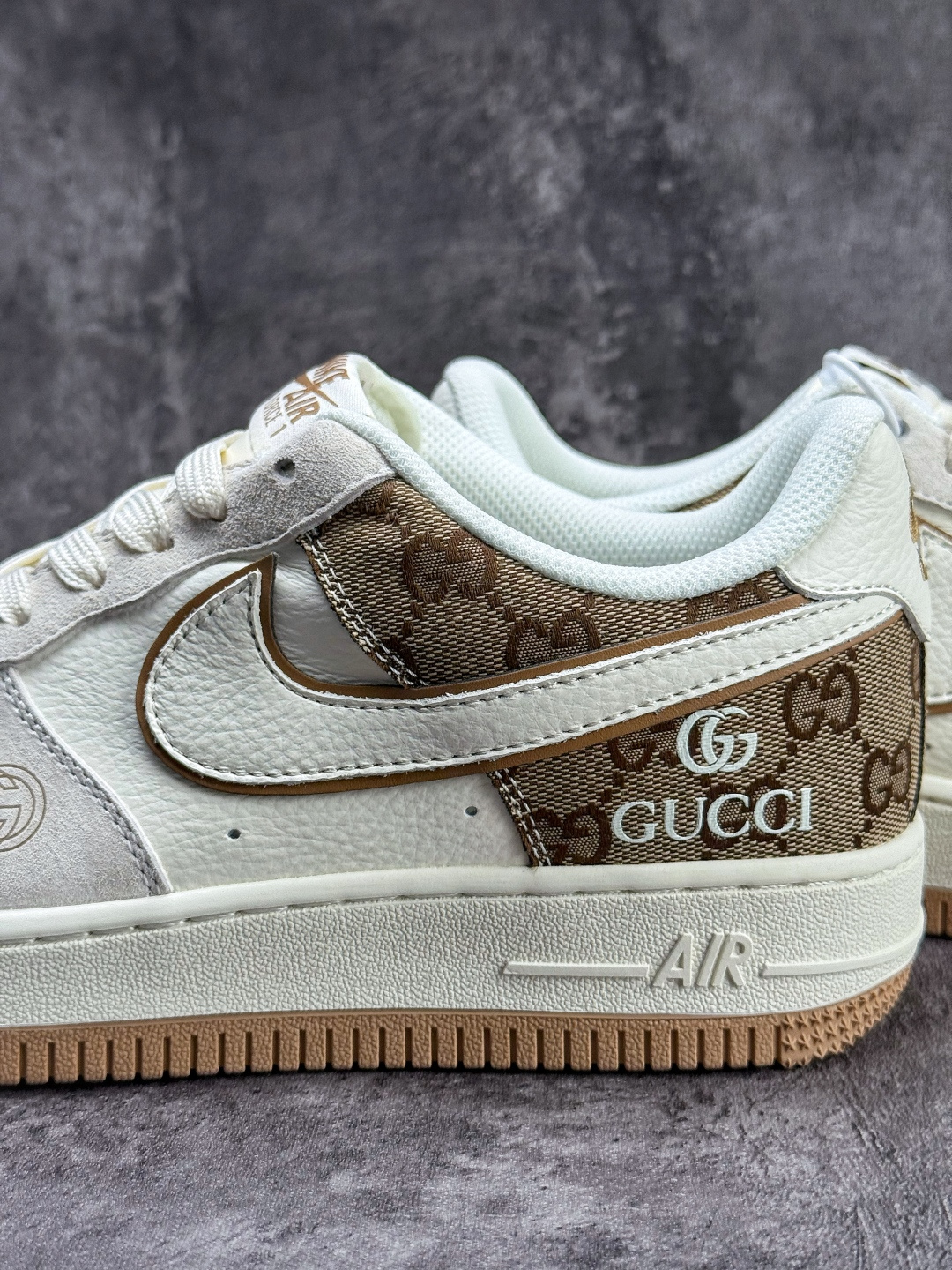 Nike Air Force 1 Low 07 x GUCCI 白棕 MM3399-809-Top High Quatity Cheap Sneakers Fashion Clothing Clothes Bags handbags Shoes of all Brand wholesale With The best Quality And Beautiful Price from China Factory Chinese suppliers wholesaler seller Nike Air Force 1 Low 07 x GUCCI 白棕 MM3399-809