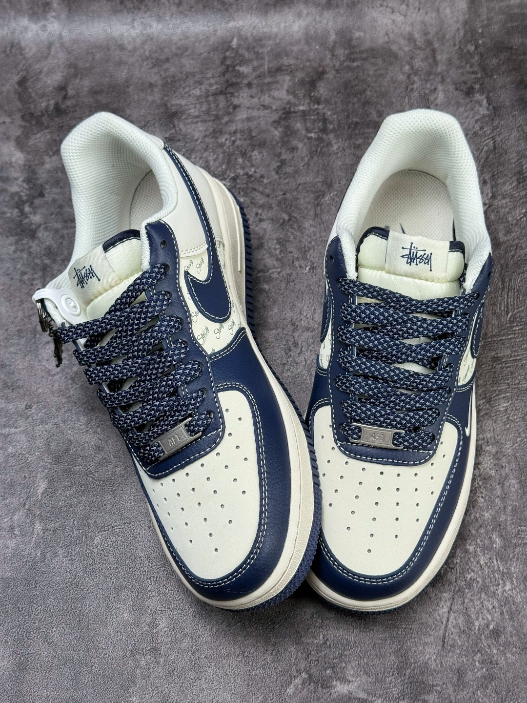 Nike Air Force 1 Low 07 x Stussy 蓝白小勾满天星 HH7518-081-Top High Quatity Cheap Sneakers Fashion Clothing Clothes Bags handbags Shoes of all Brand wholesale With The best Quality And Beautiful Price from China Factory Chinese suppliers wholesaler seller Nike Air Force 1 Low 07 x Stussy 蓝白小勾满天星 HH7518-081