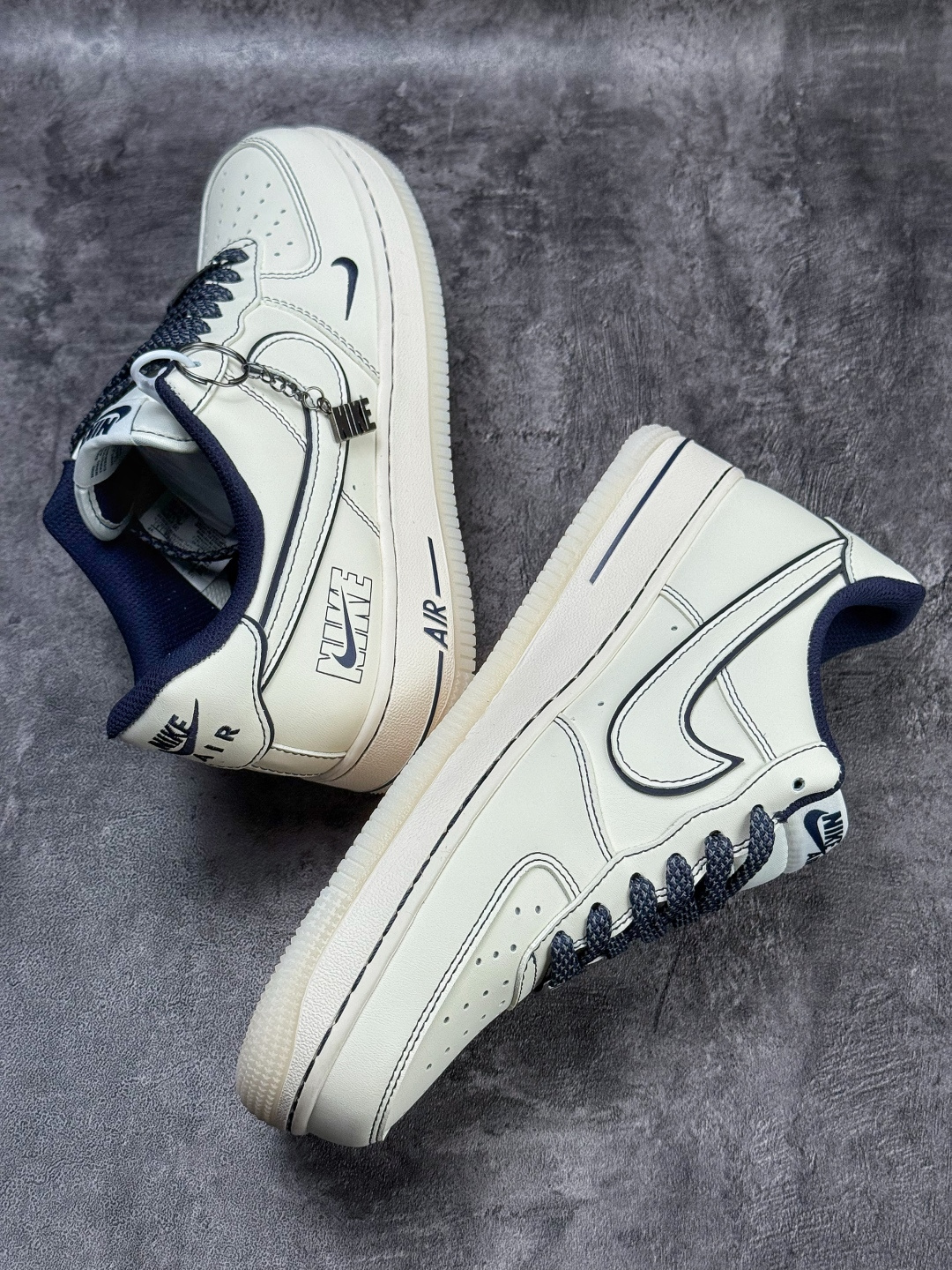 Nike Air Force 1 Low 07 白蓝双小勾满天星 SM6668-131