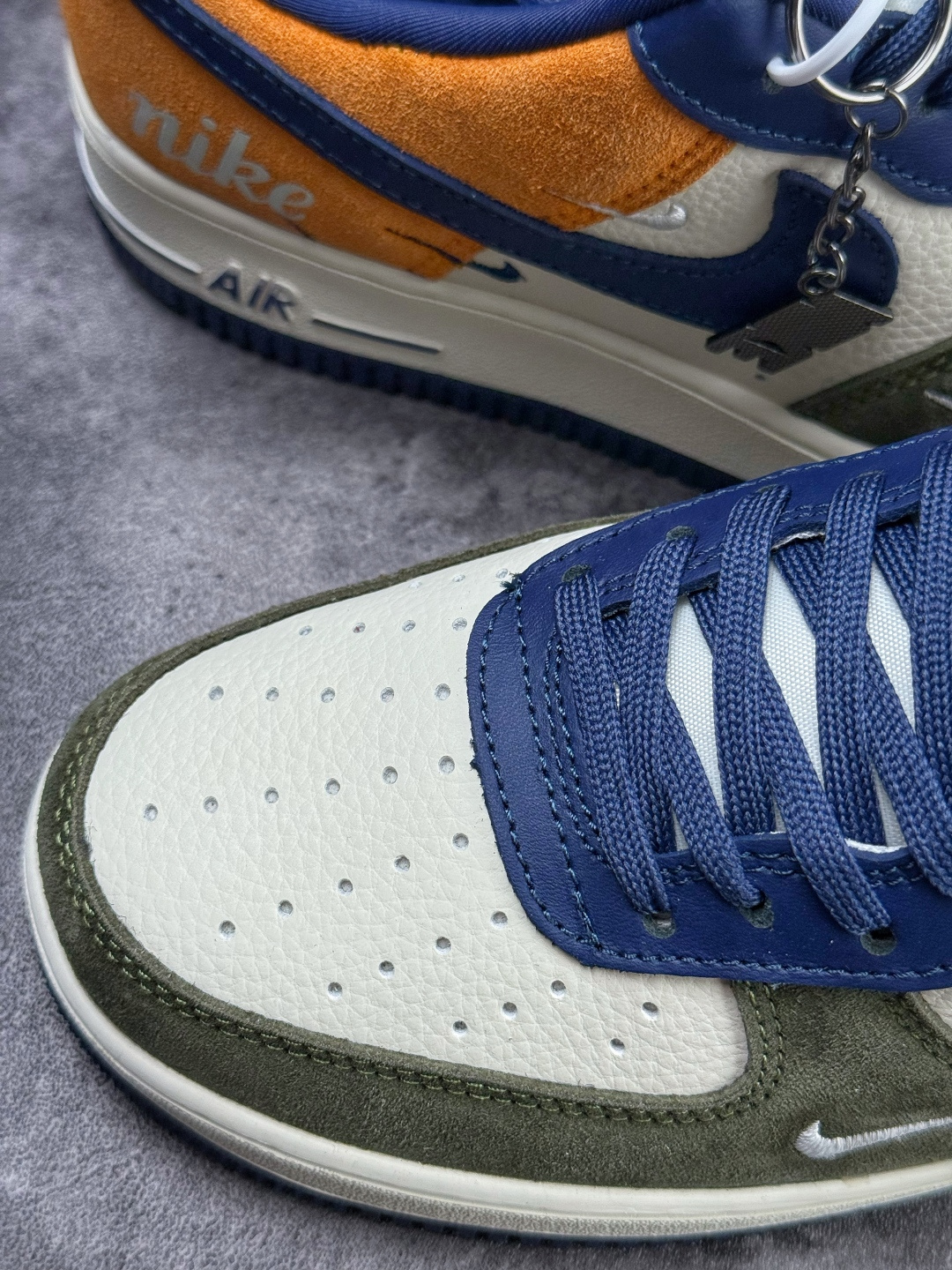 Nike Air Force 1 Low 07 绿白绿三小勾 DF0188-124 Nike Air Force 1 Low 07 绿白绿三小勾 DF0188-124