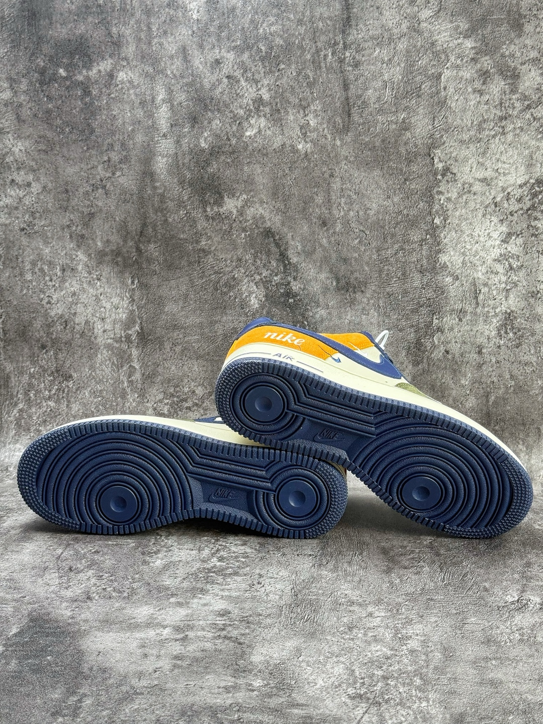 Nike Air Force 1 Low 07 绿白绿三小勾 DF0188-124 Nike Air Force 1 Low 07 绿白绿三小勾 DF0188-124