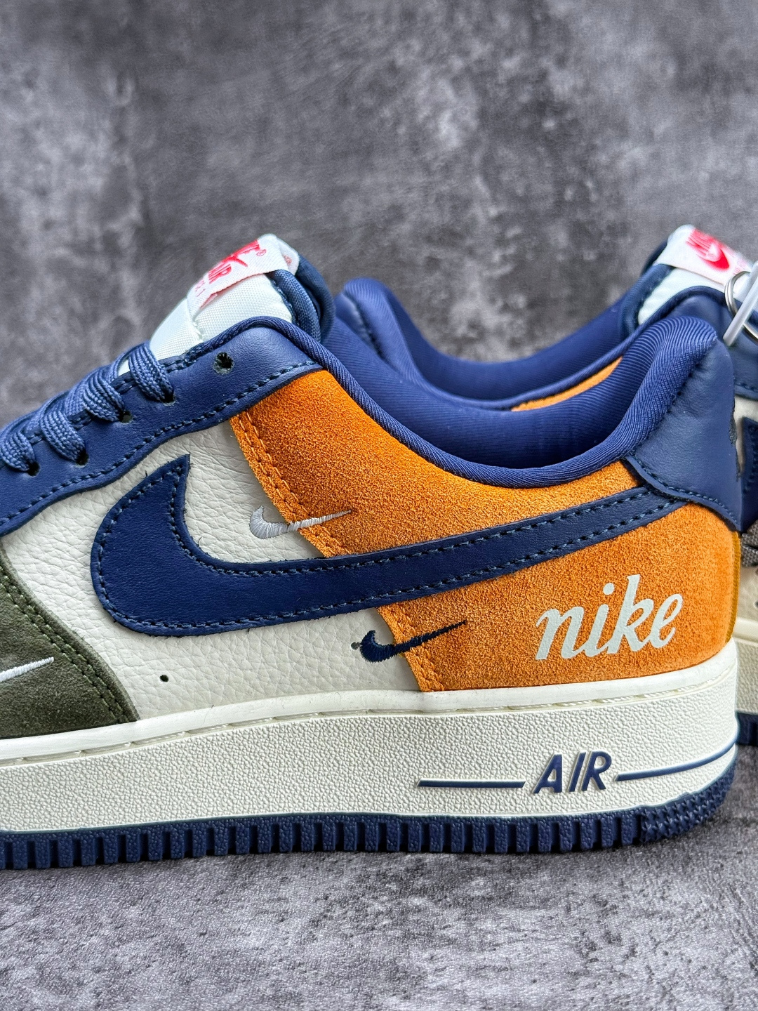 Nike Air Force 1 Low 07 绿白绿三小勾 DF0188-124 Nike Air Force 1 Low 07 绿白绿三小勾 DF0188-124
