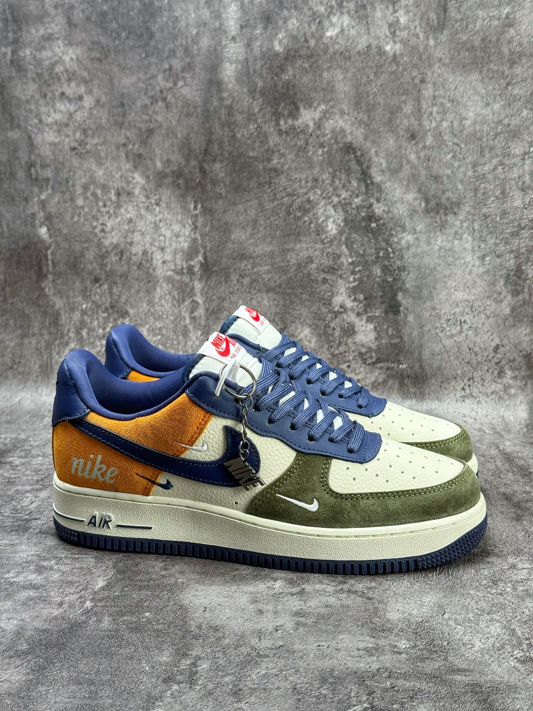 Nike Air Force 1 Low 07 绿白绿三小勾 DF0188-124 Nike Air Force 1 Low 07 绿白绿三小勾 DF0188-124